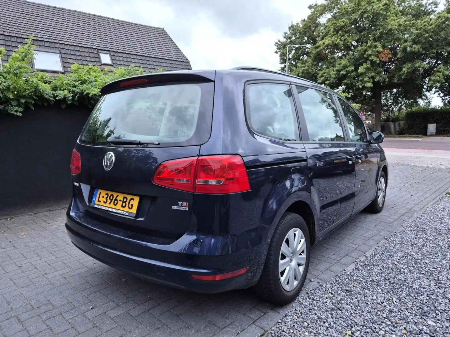 Volkswagen Sharan Sharan 1.4 TSI Highline Blauw - 1