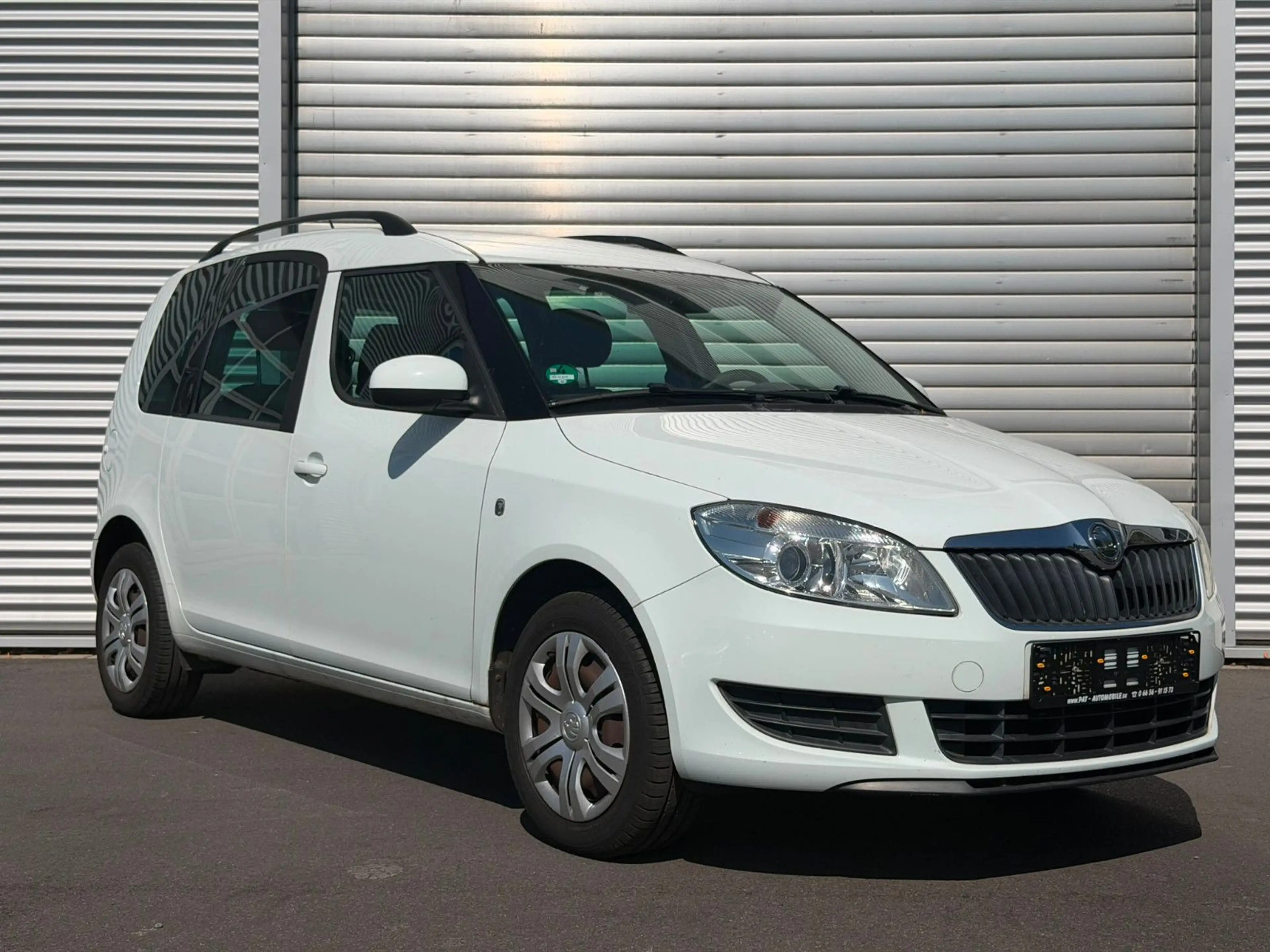 Skoda Roomster Ambition 1.2 TSI Klimaautomatik PDC SHZ — photo 3