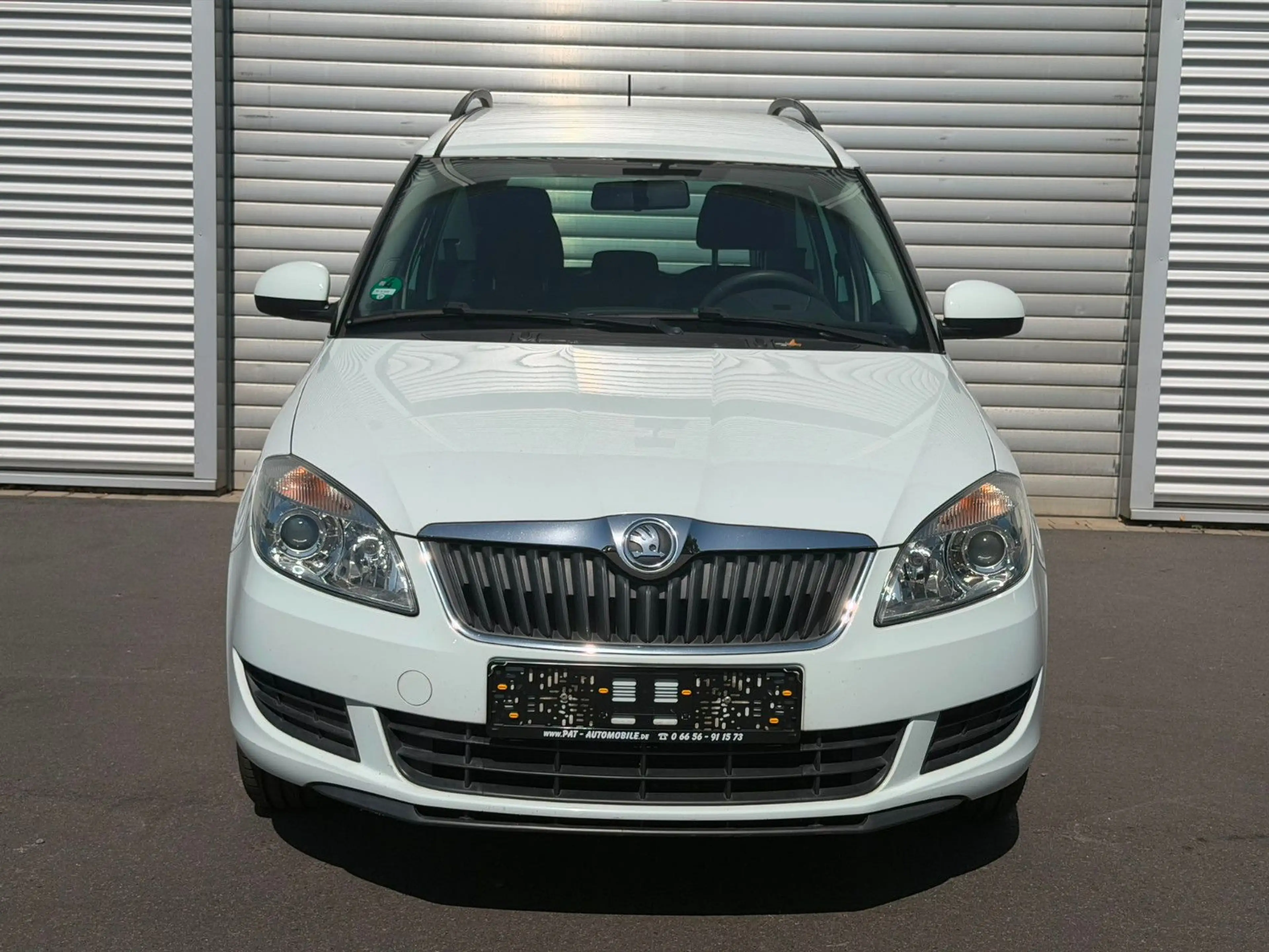 Skoda Roomster Ambition 1.2 TSI Klimaautomatik PDC SHZ — photo 2