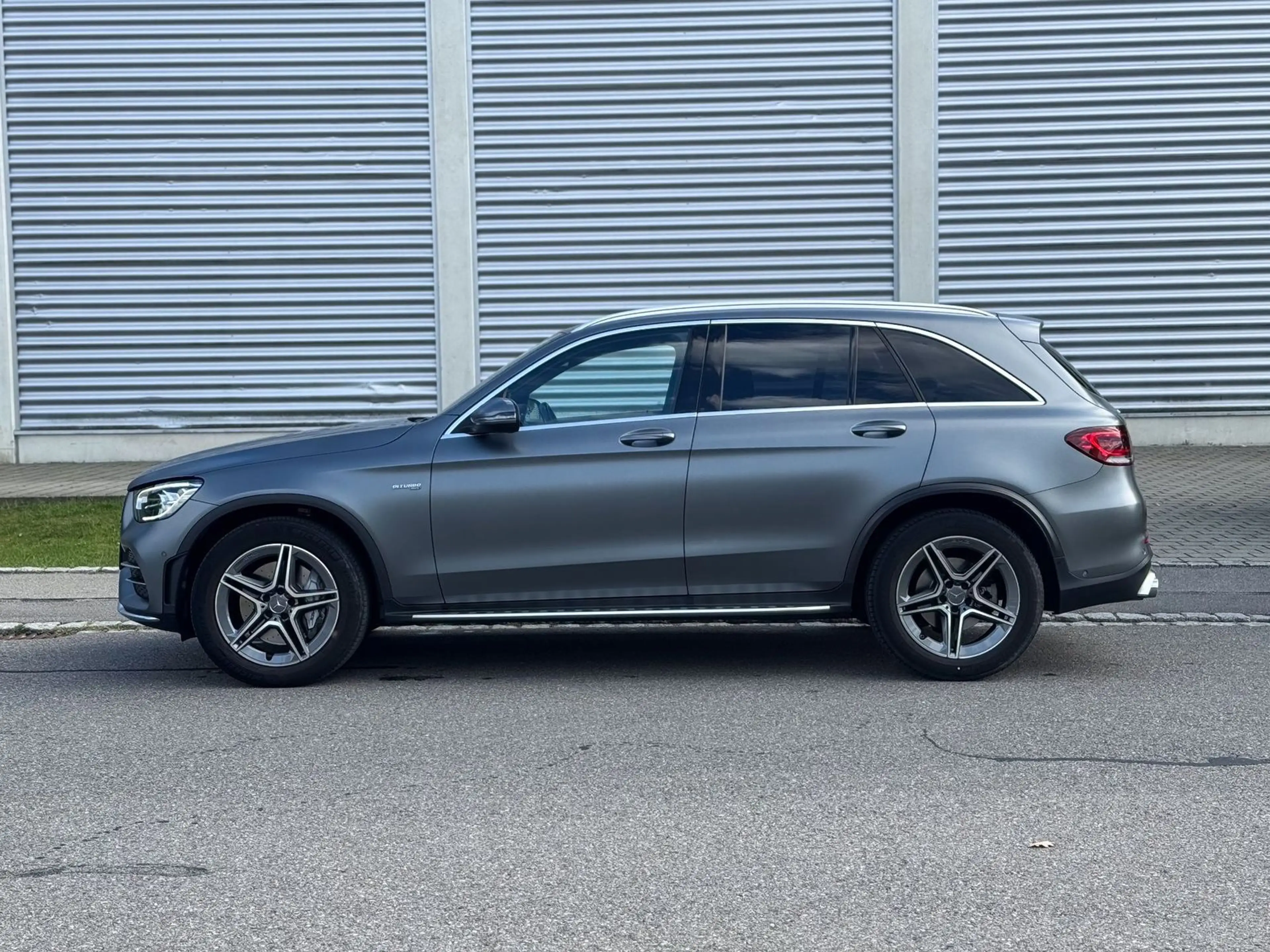 Mercedes-Benz GLC 43 AMG 4Matic *Kamera*Memory*Pano*SHZ — photo 8