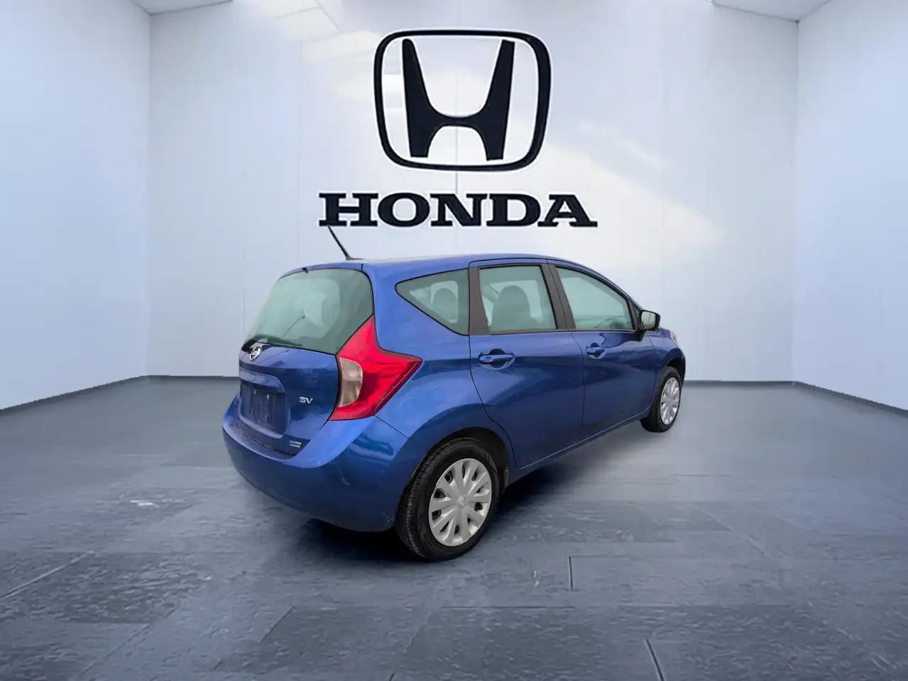 Nissan Note снимка Nissan Note