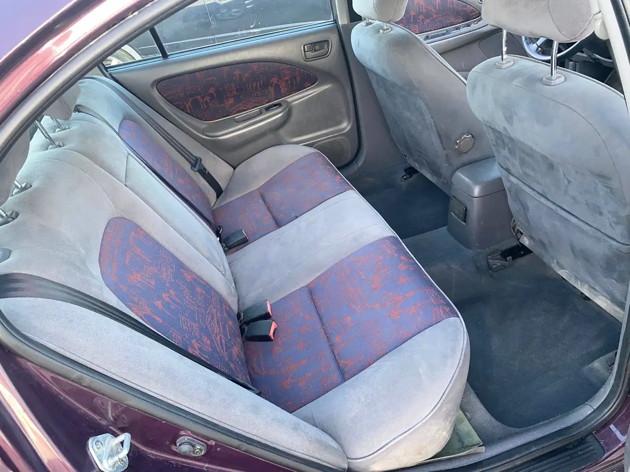Toyota Avensis 1.6 Terra Terra, foto 8