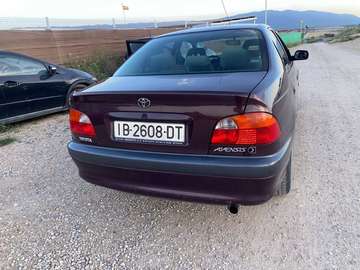 Avensis 1.6 Terra Terra