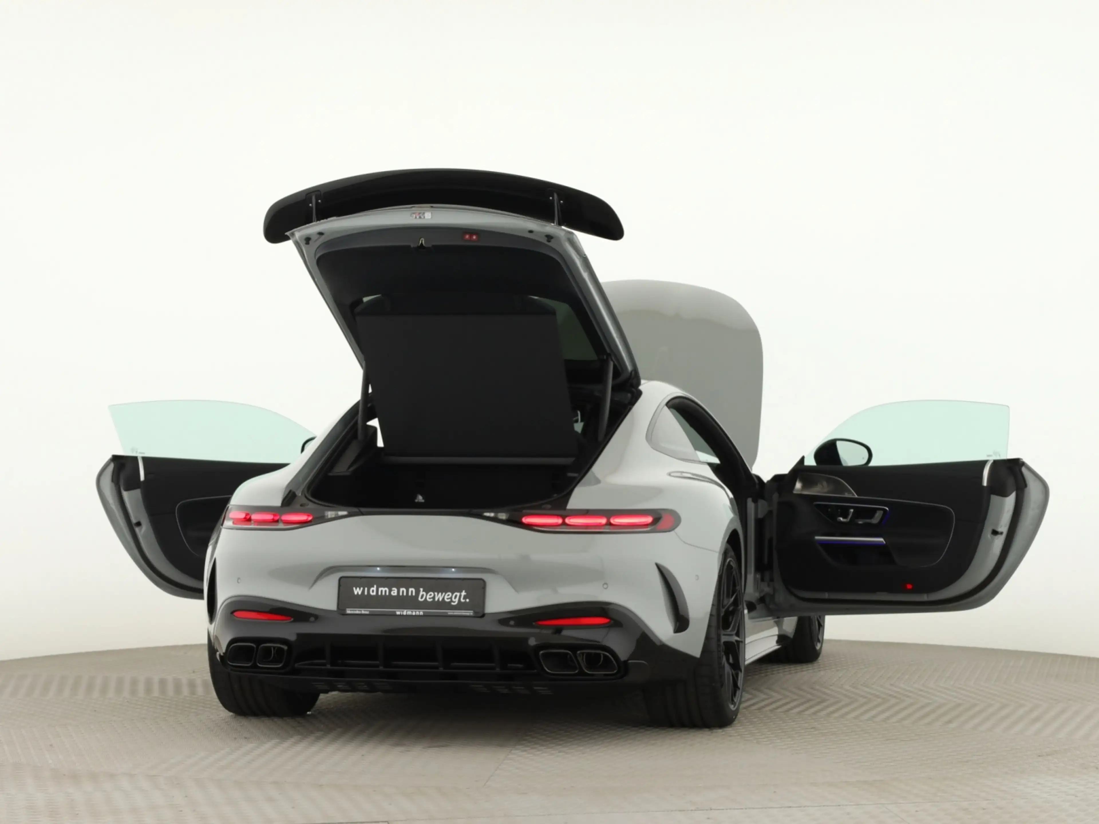 Mercedes-Benz AMG GT 55 4MATIC+ *AMGNightP*Sitzklima* — photo 9