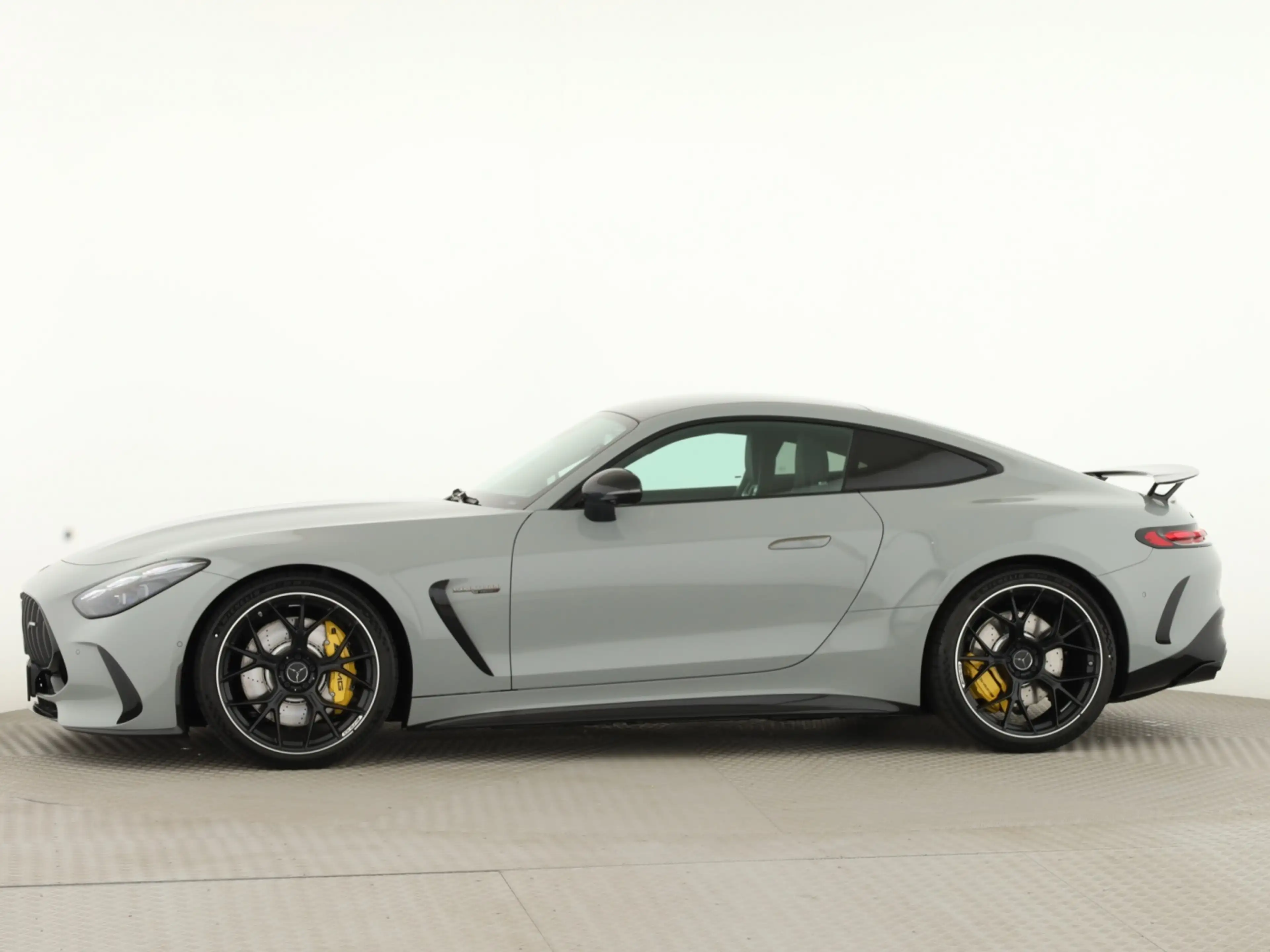 Mercedes-Benz AMG GT 55 4MATIC+ *AMGNightP*Sitzklima* — photo 7