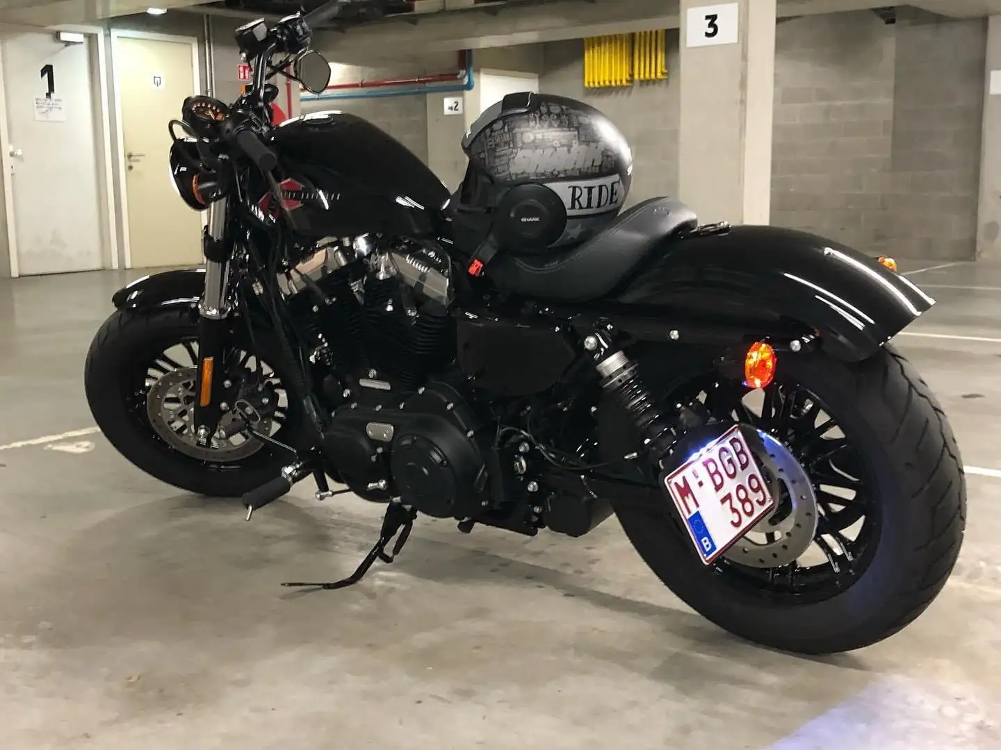 Harley-Davidson Iron 1200 Iron 1200XL Negro - 1