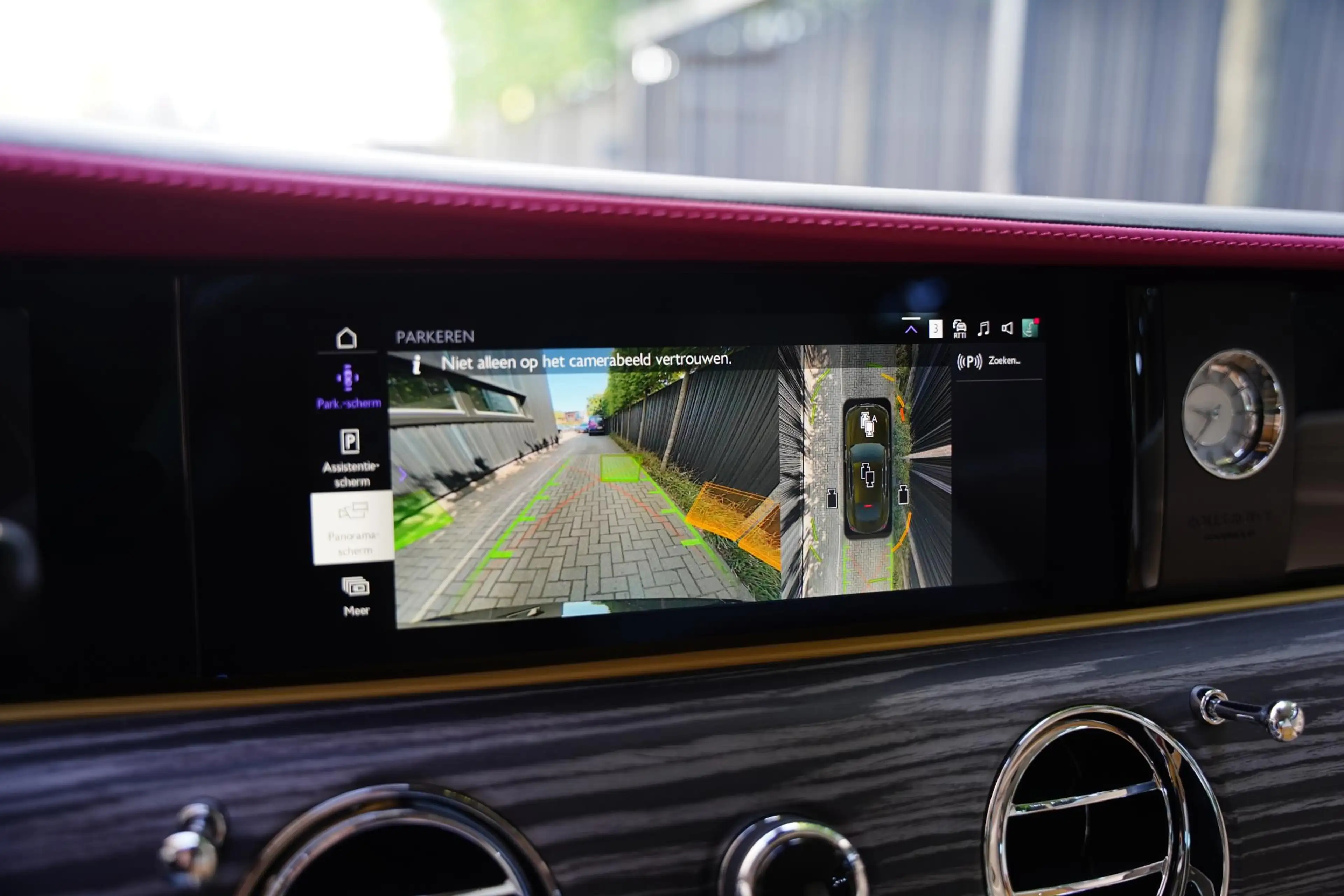 Rolls-Royce Spectre AWD 102 kWh / NL-Auto / Multicolor — photo 9