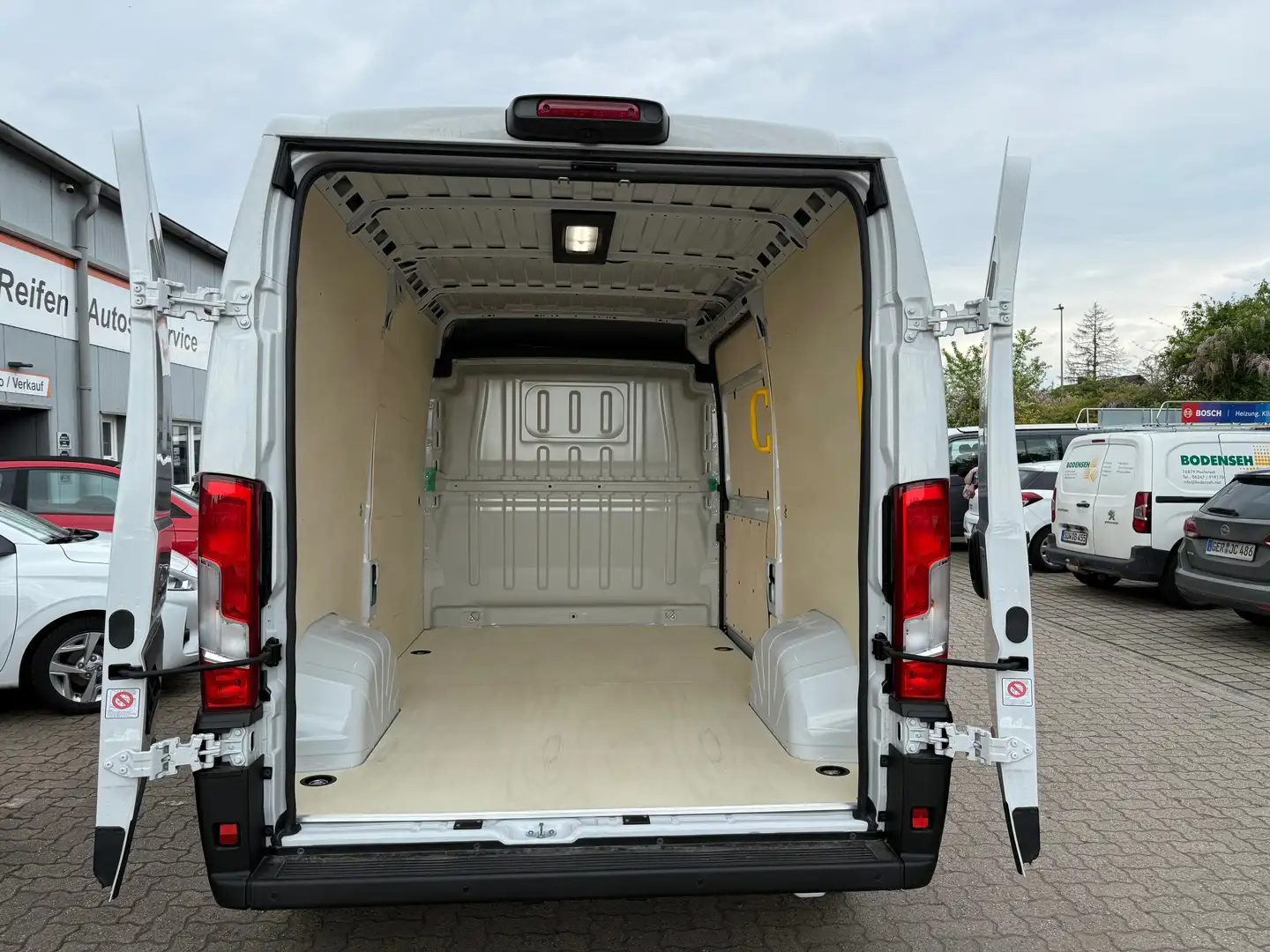 Fiat DUCATO Series10 L2H2 LADERAUMPAKET,KAMERA,TEMPOMAT Blanc - 1