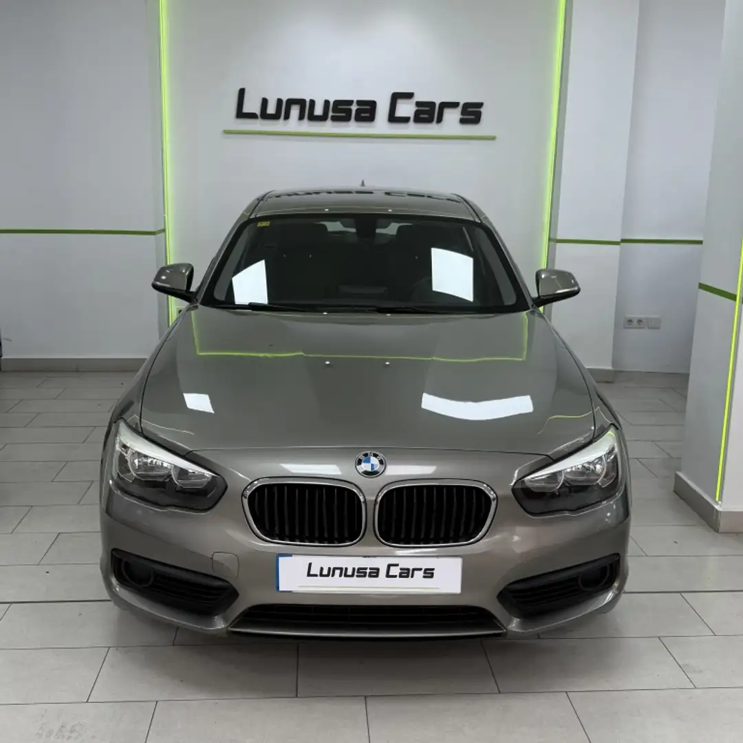 BMW 116 116d EfficientDynamics - 2