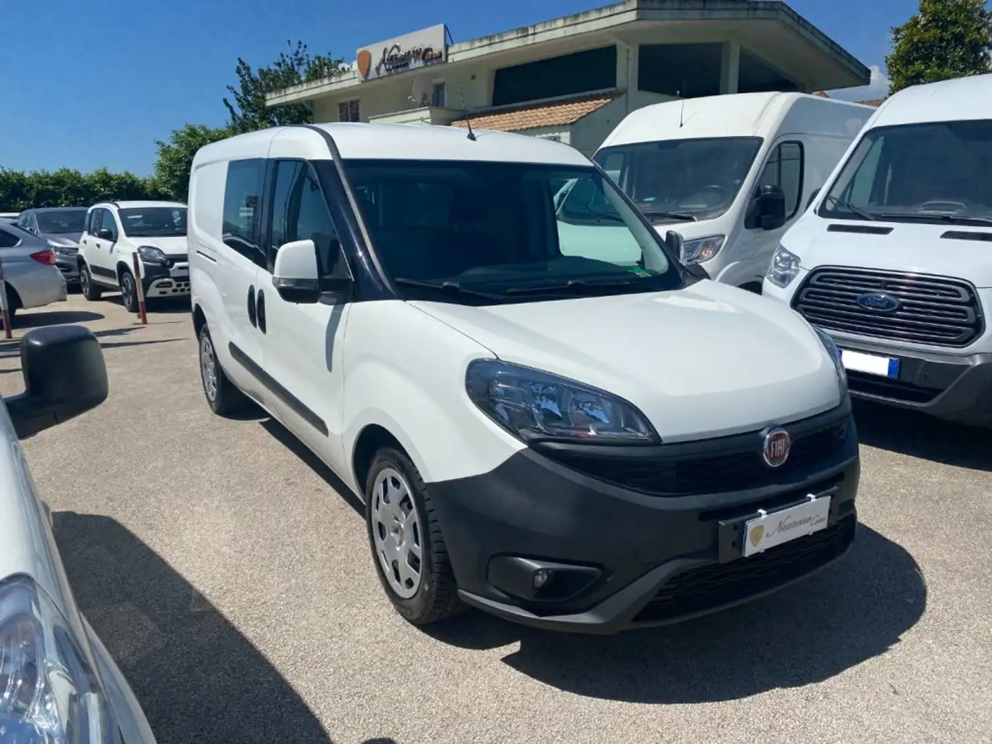 Fiat Doblo 1.6 MJT 105CV PL-TN Cargo Maxi SX Blanc - 1