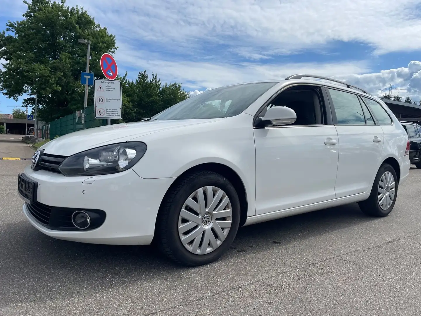 Volkswagen Golf VI Variant Trendline BlueMotion Weiß - 2