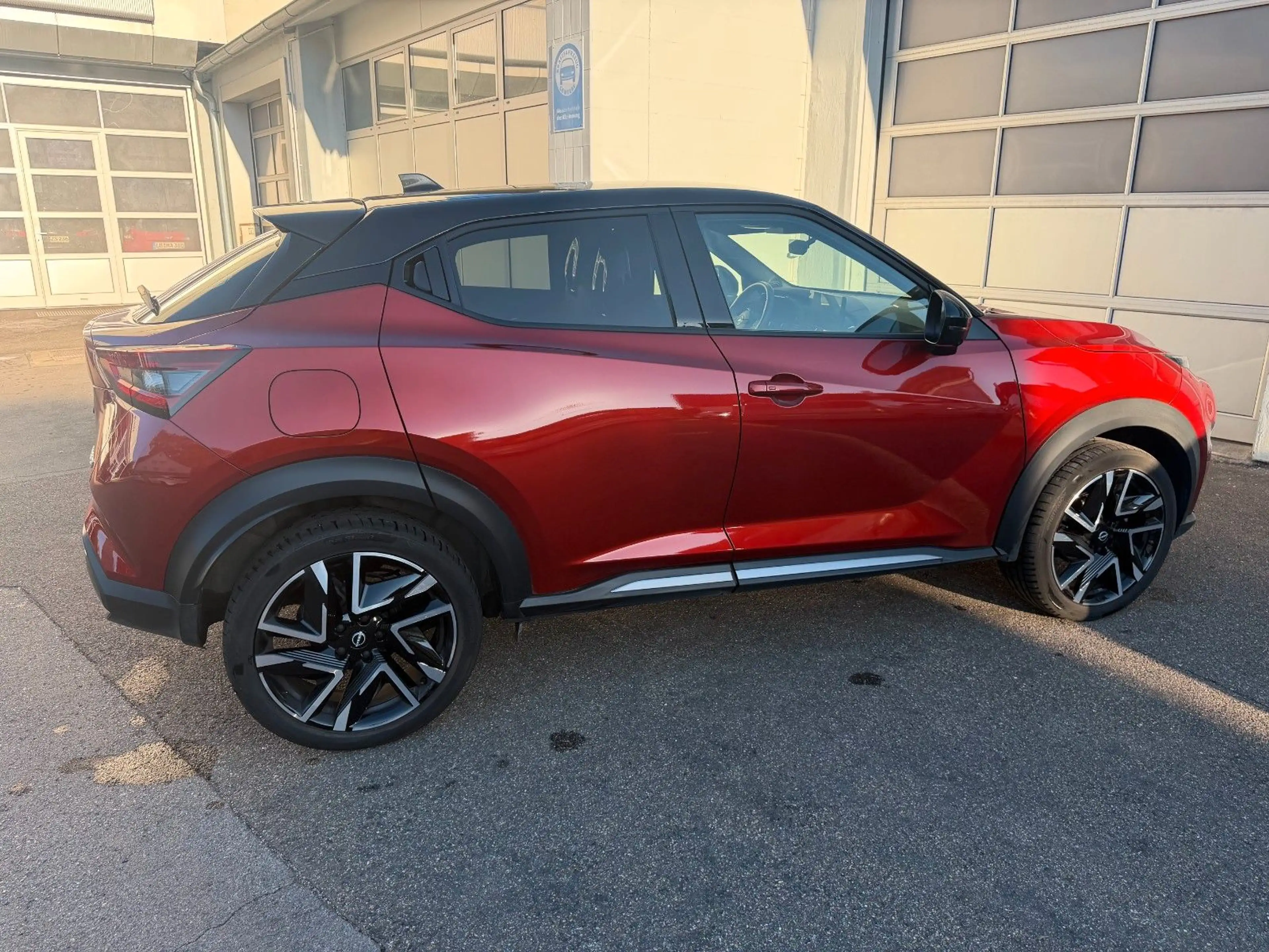 Nissan Juke N-Design, Automatik, Bose, Kontrast — photo 3