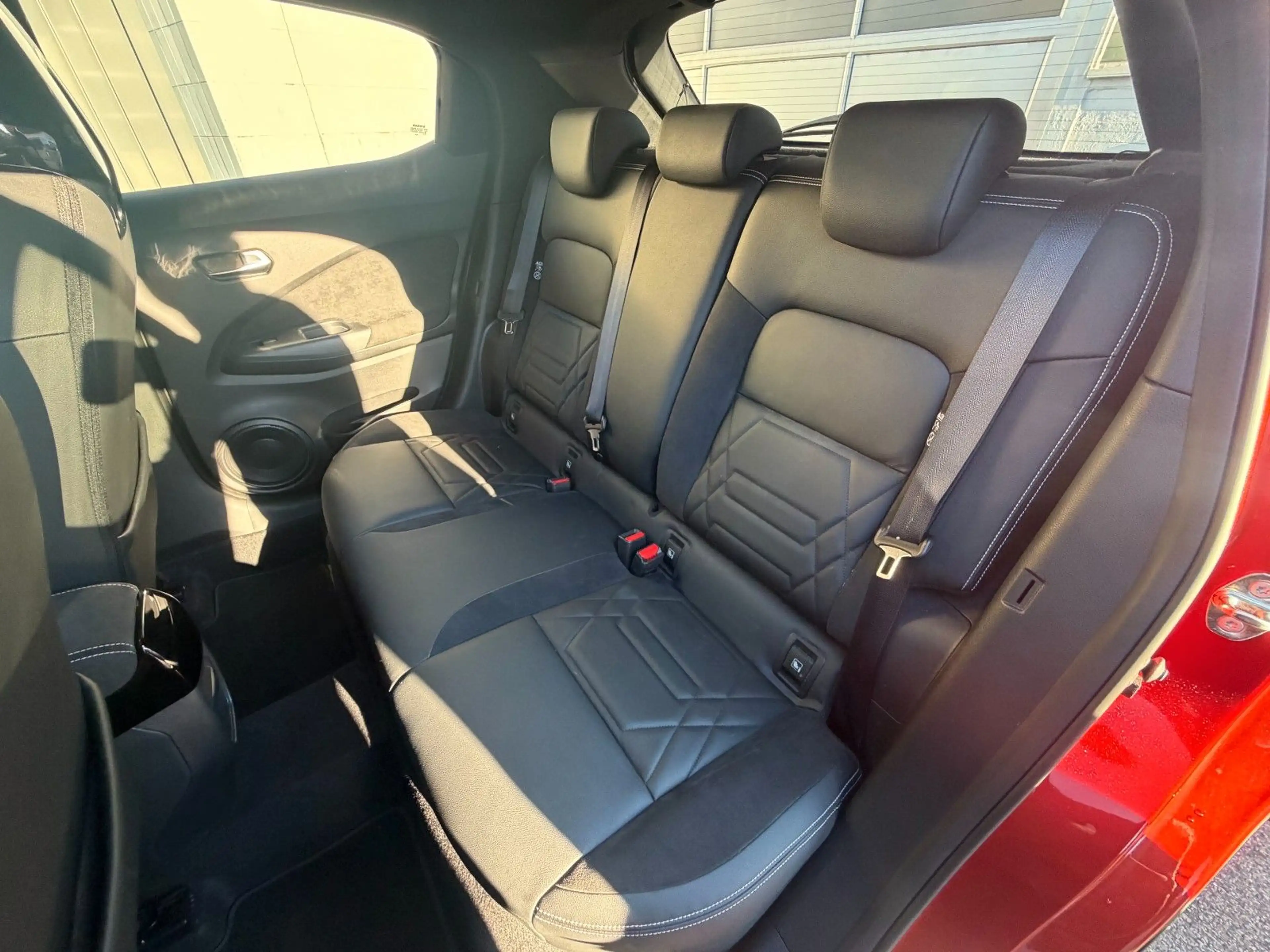 Nissan Juke N-Design, Automatik, Bose, Kontrast — photo 6