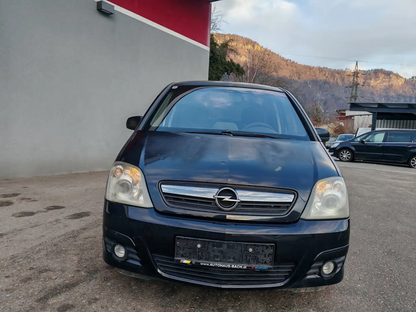Opel Meriva 1,7 Cosmo CDTI Schwarz - 2