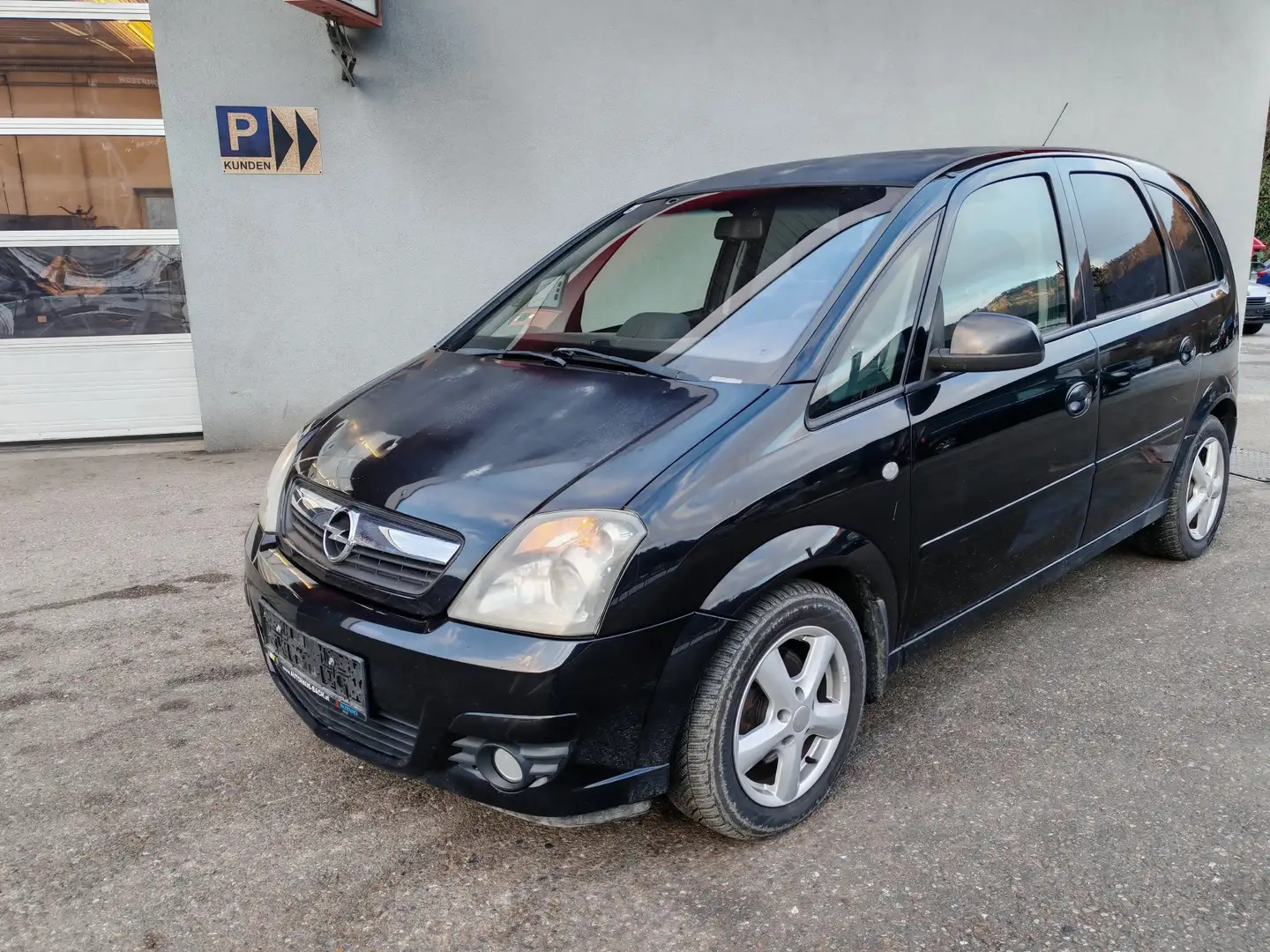 Opel Meriva 1,7 Cosmo CDTI Schwarz - 1