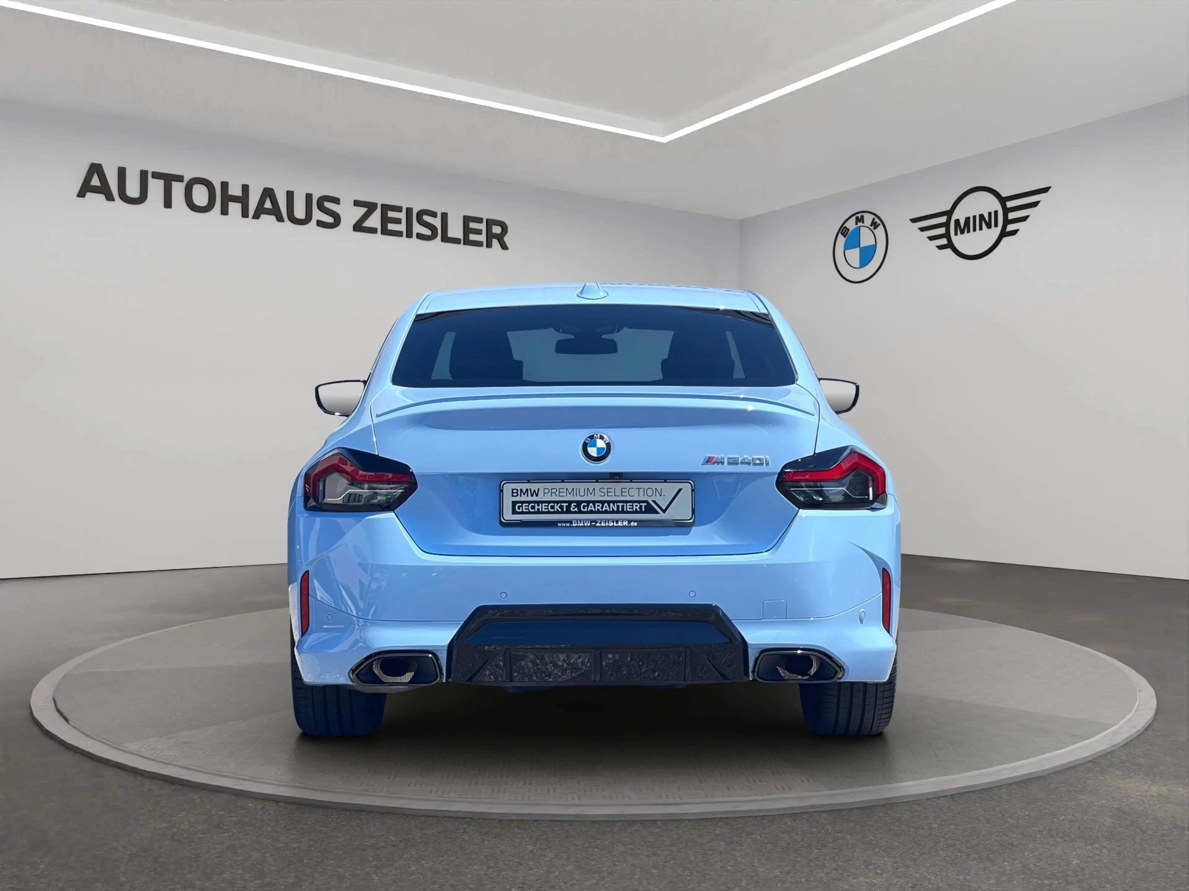 BMW 240 M240i xDrive Coupé — photo 6