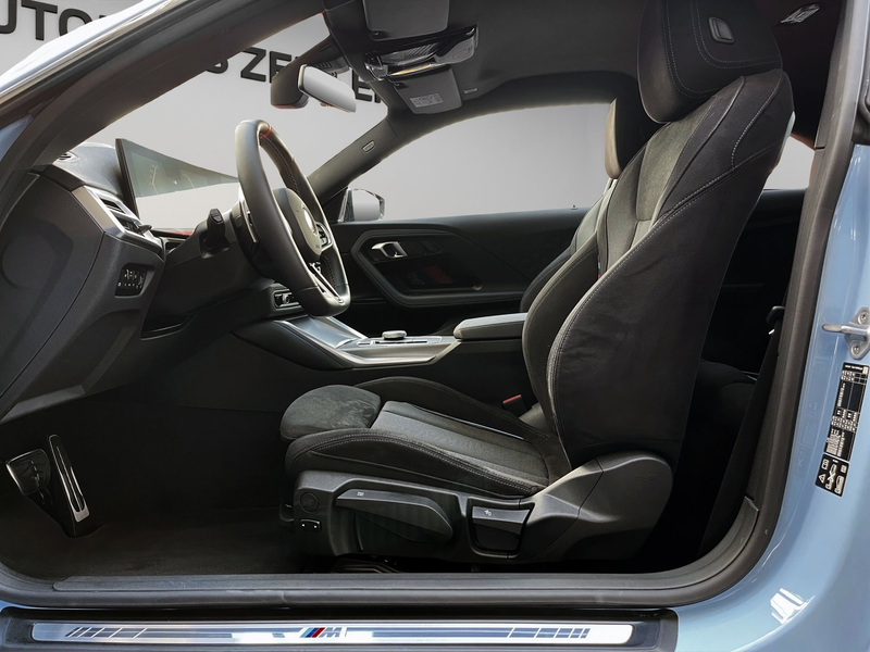 BMW 240 M240i xDrive Coupé — photo 9