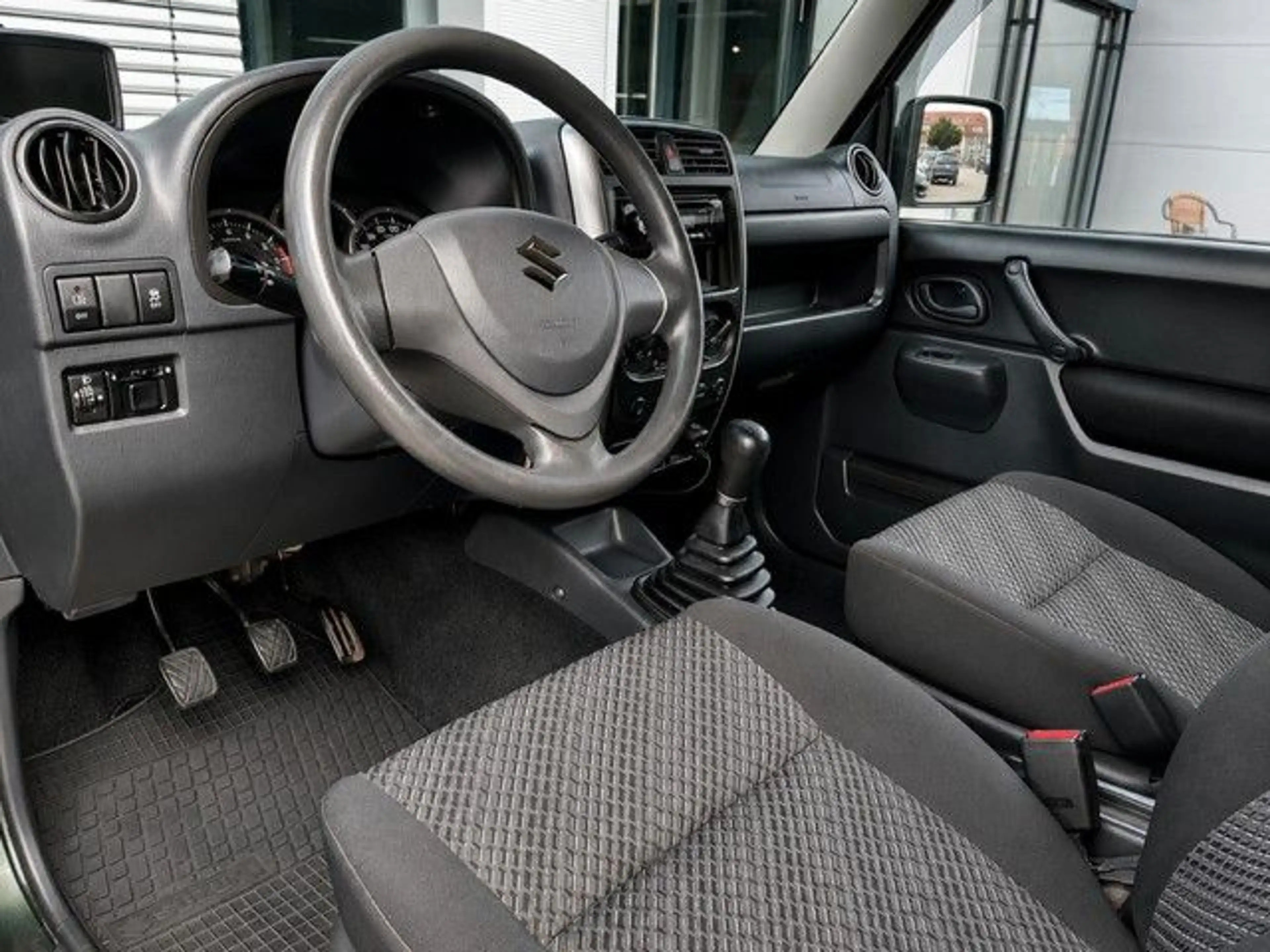 Suzuki Jimny Ranger 1,3 Comfort — photo 7