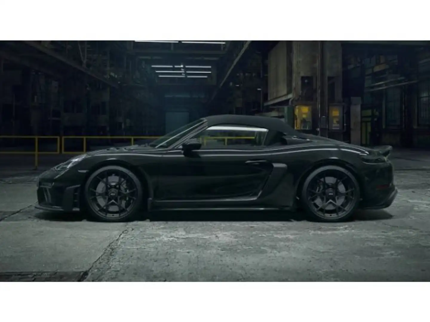 Porsche 718 Spyder RS Noir - 2