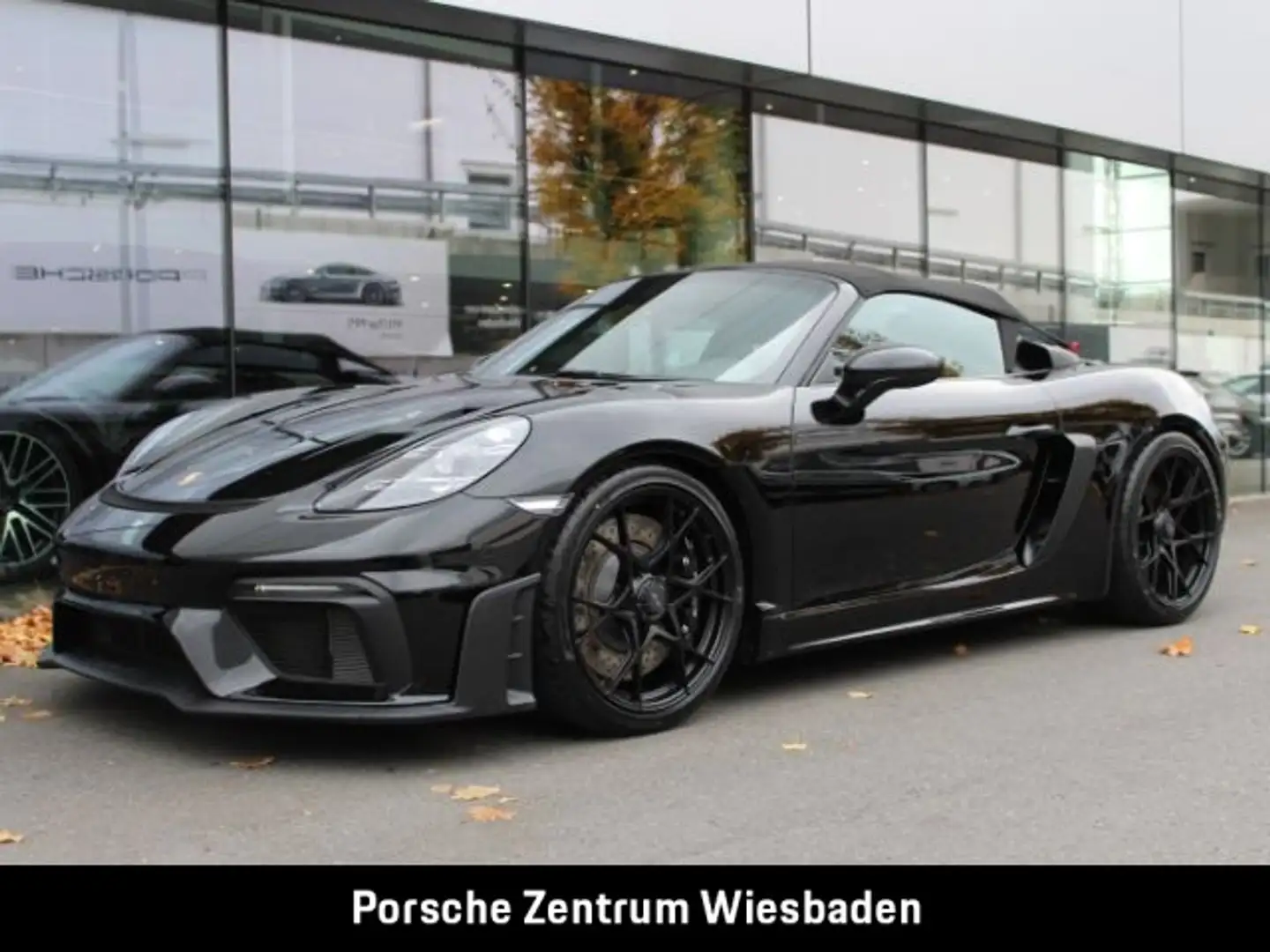 Porsche 718 Spyder RS Schwarz - 1