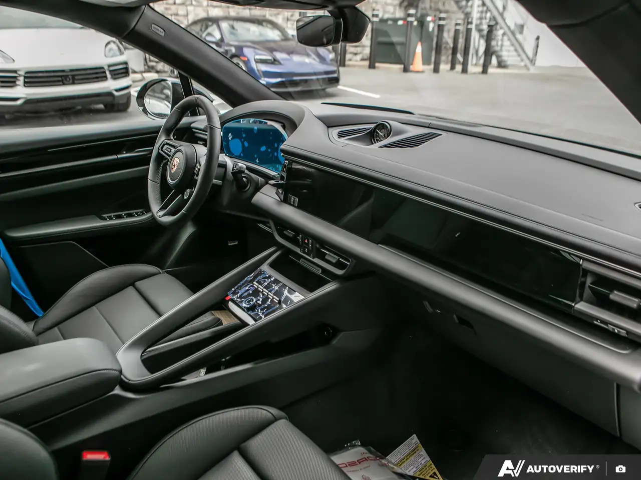 Porsche Macan снимка Porsche Macan