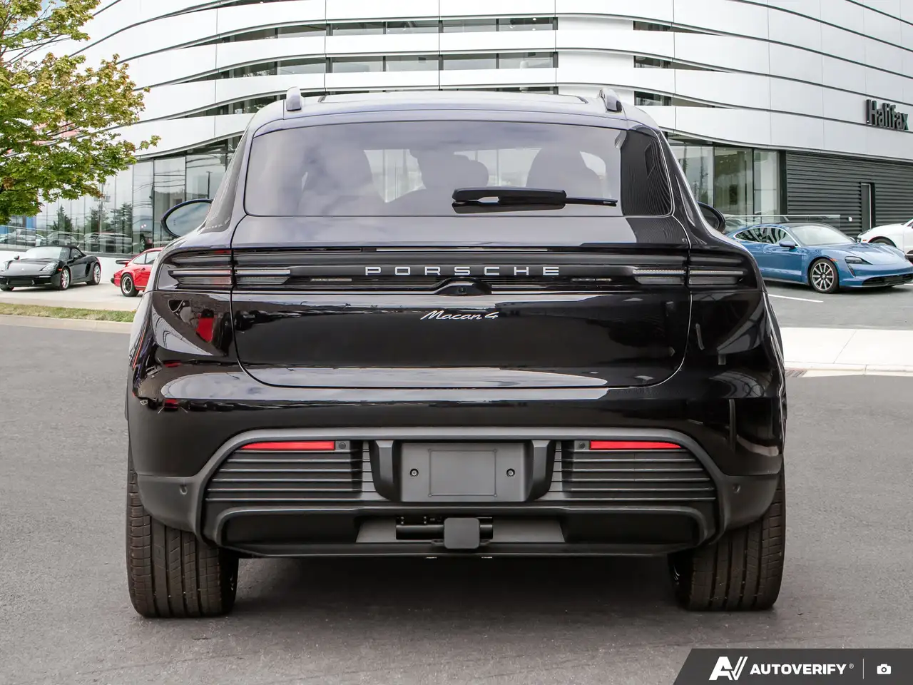 Porsche Macan снимка Porsche Macan
