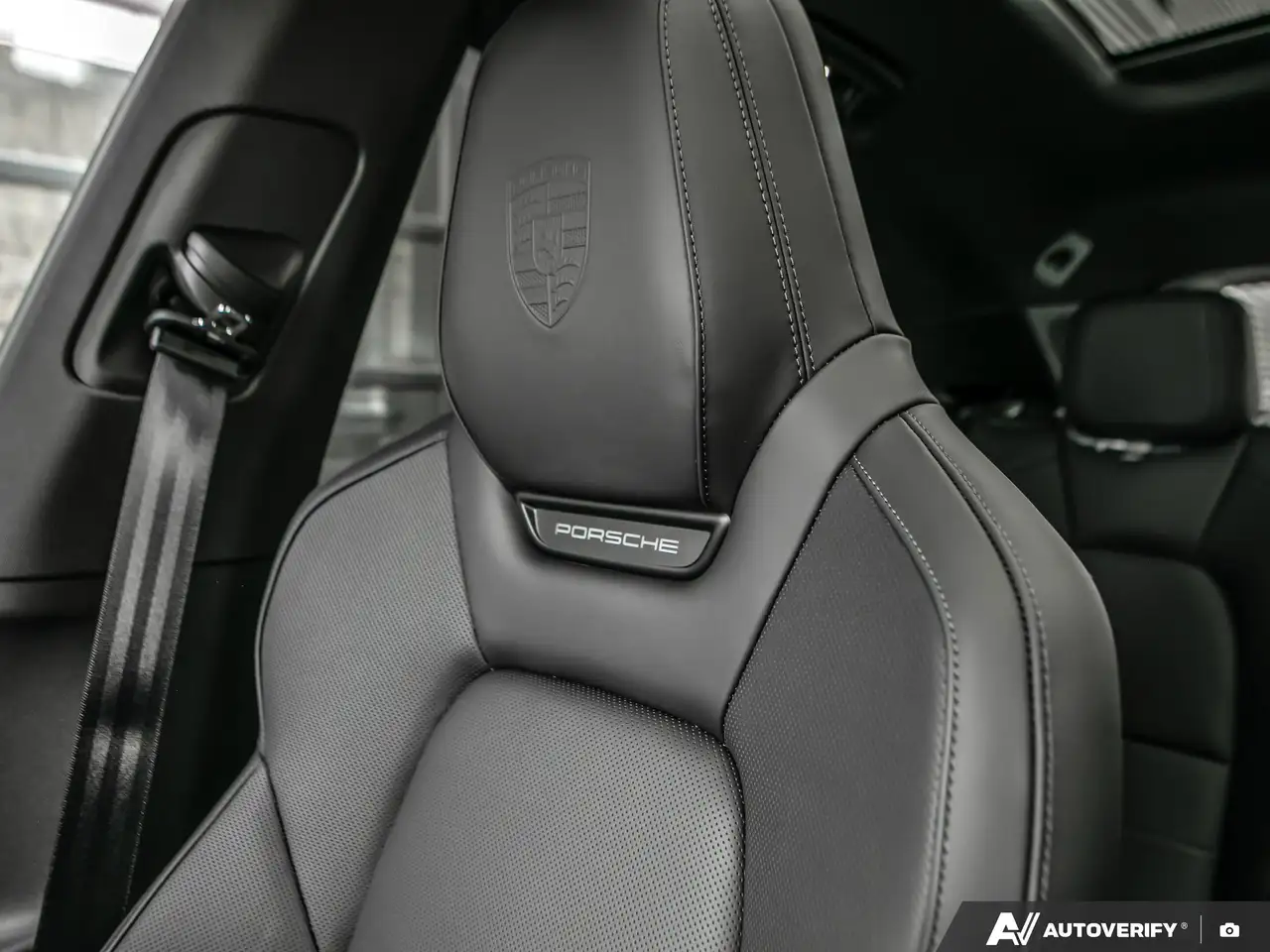 Porsche Macan снимка Porsche Macan