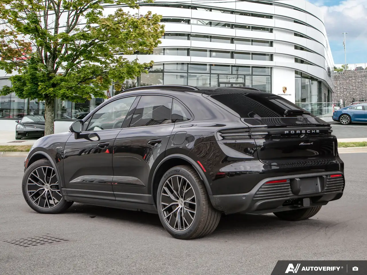 Porsche Macan снимка Porsche Macan