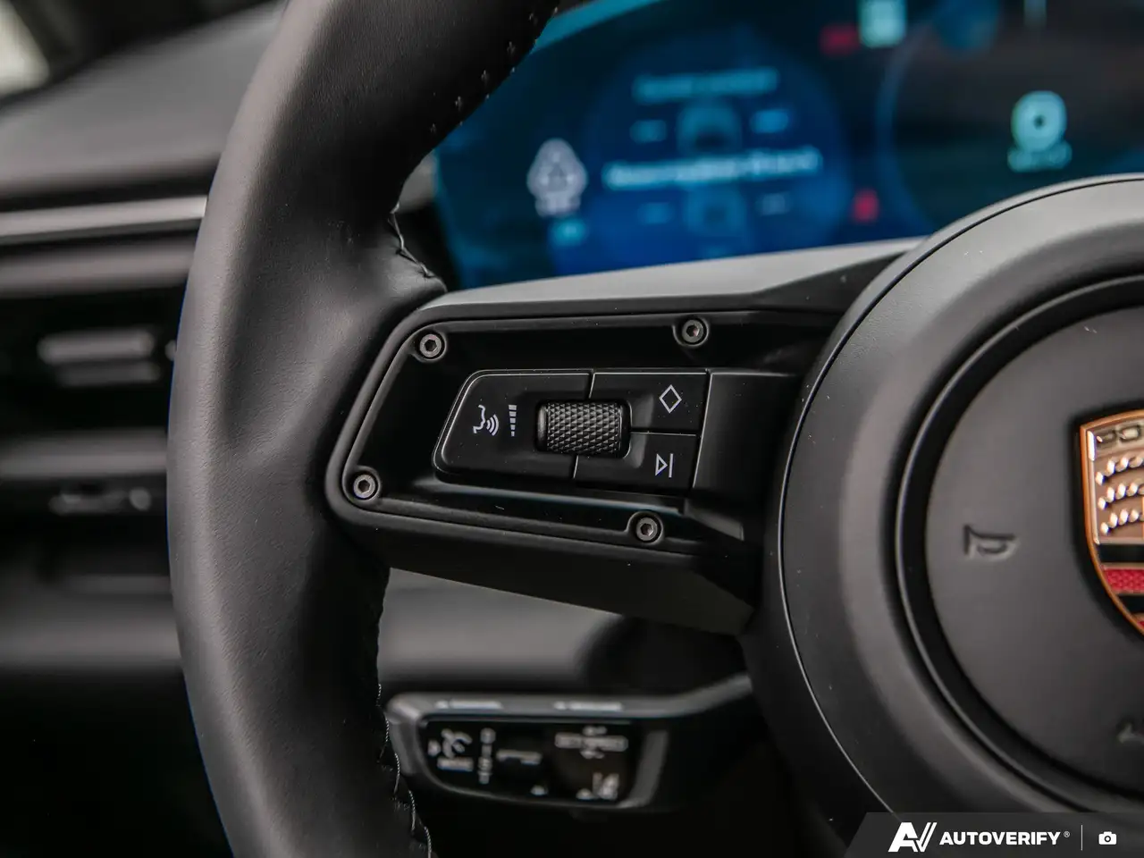 Porsche Macan снимка Porsche Macan