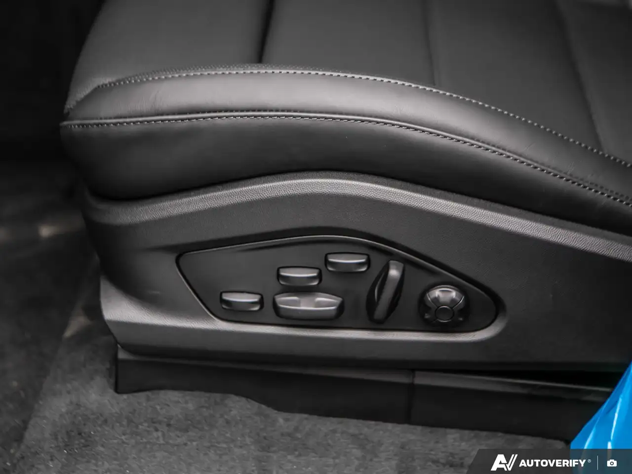 Porsche Macan снимка Porsche Macan