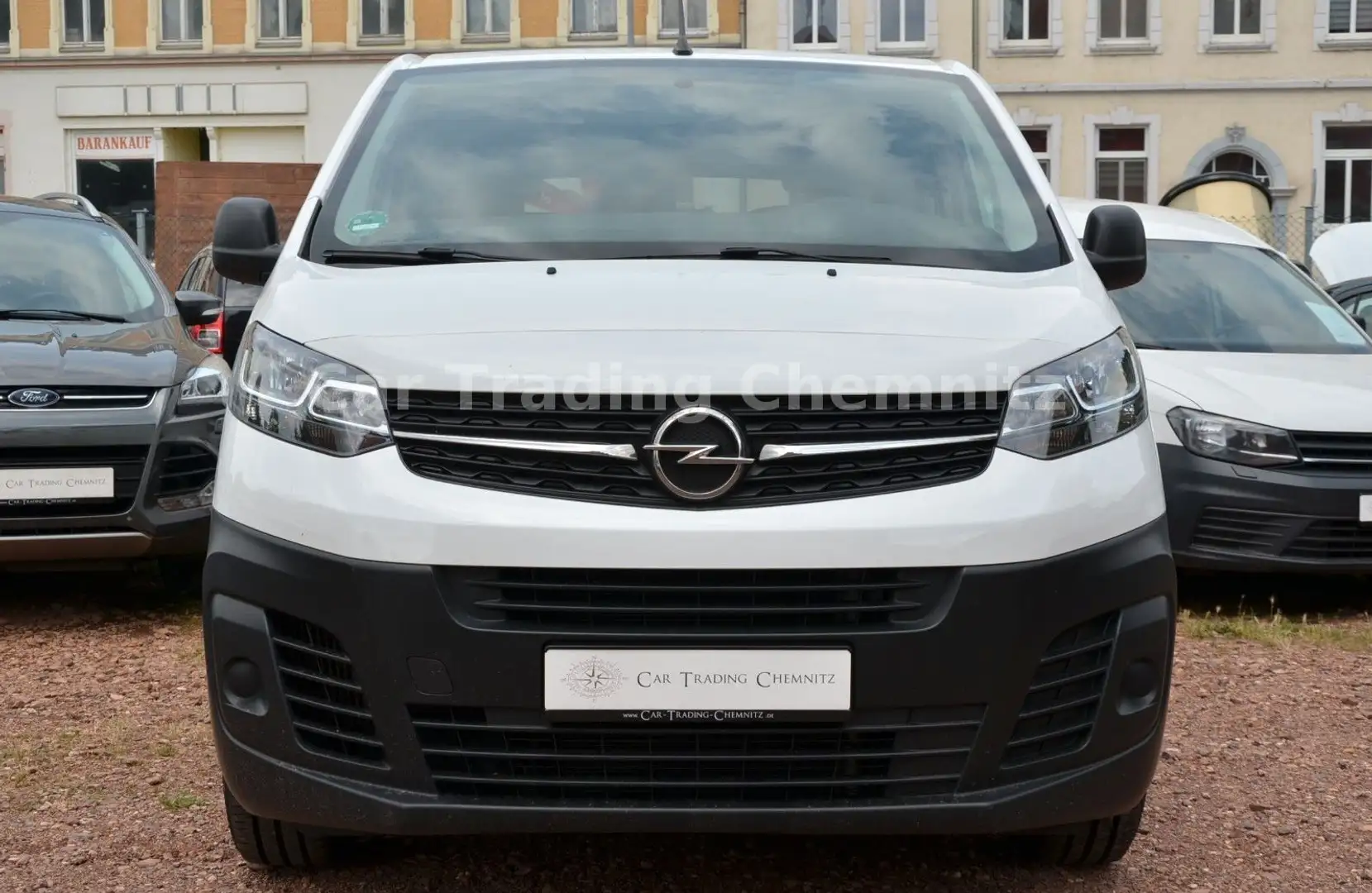 Opel Vivaro Kombi M Klima 1.Hand 9 Sitze Beyaz - 2