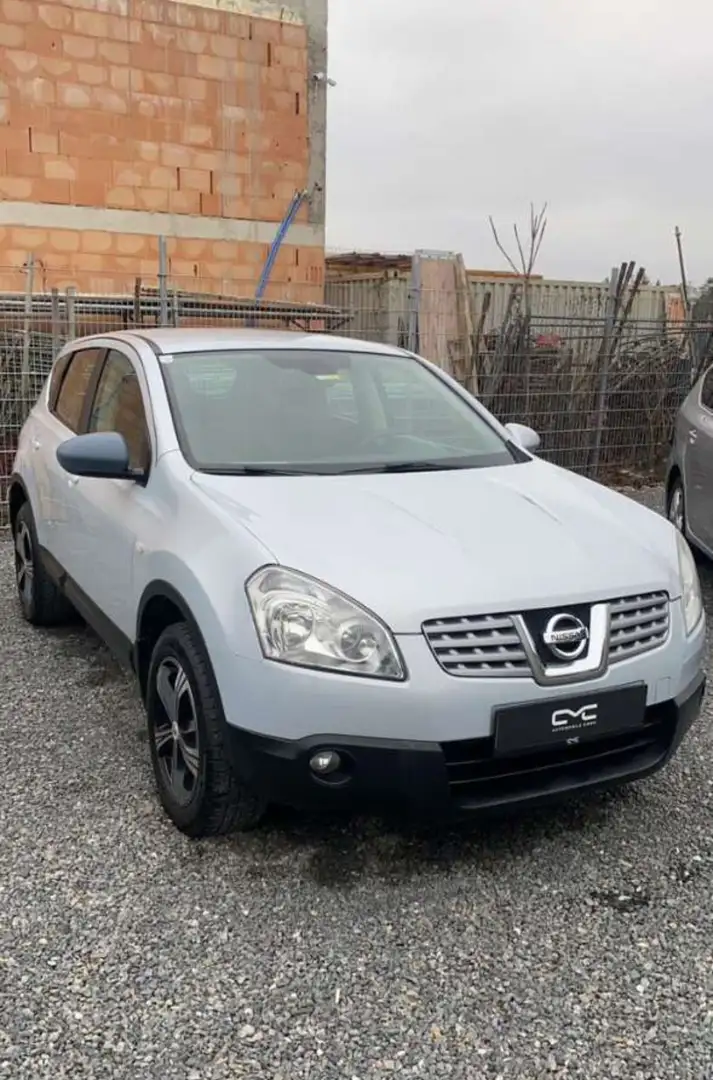 Nissan Qashqai 1,5 dCi acenta 2WD Grau - 2