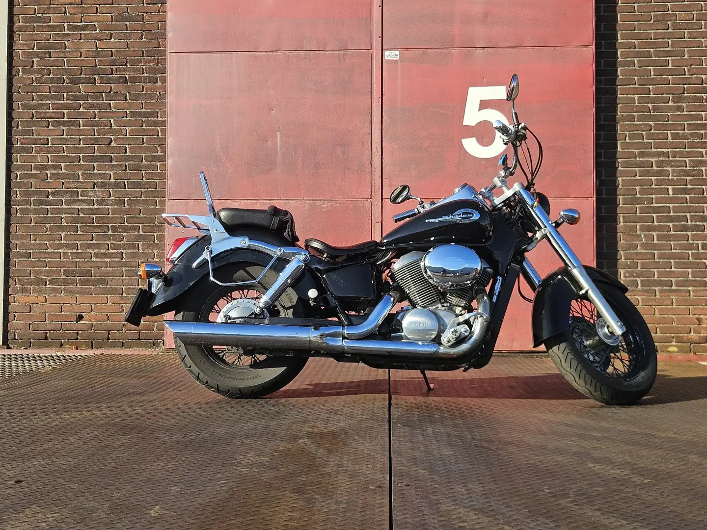 Honda Shadow 750 American Edition Zwart - 1