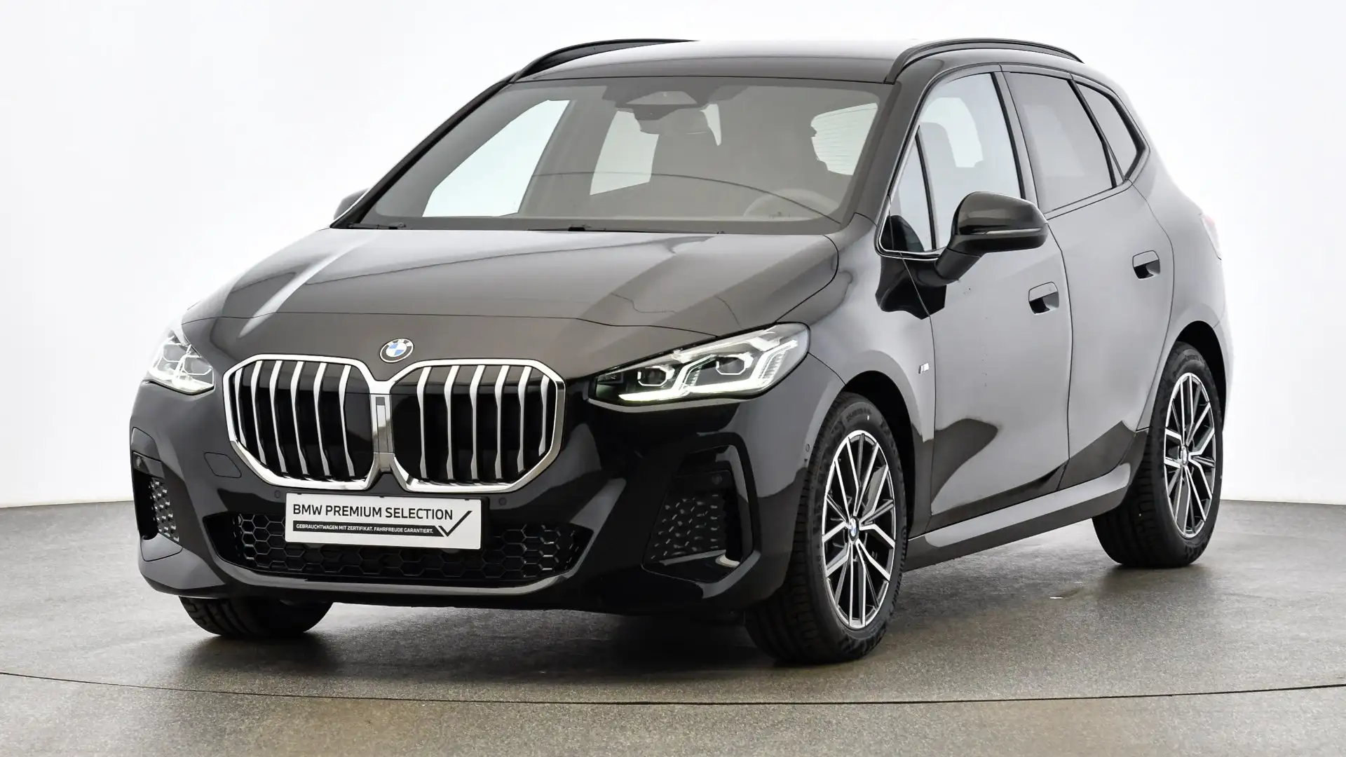 BMW 218 i Schwarz - 1