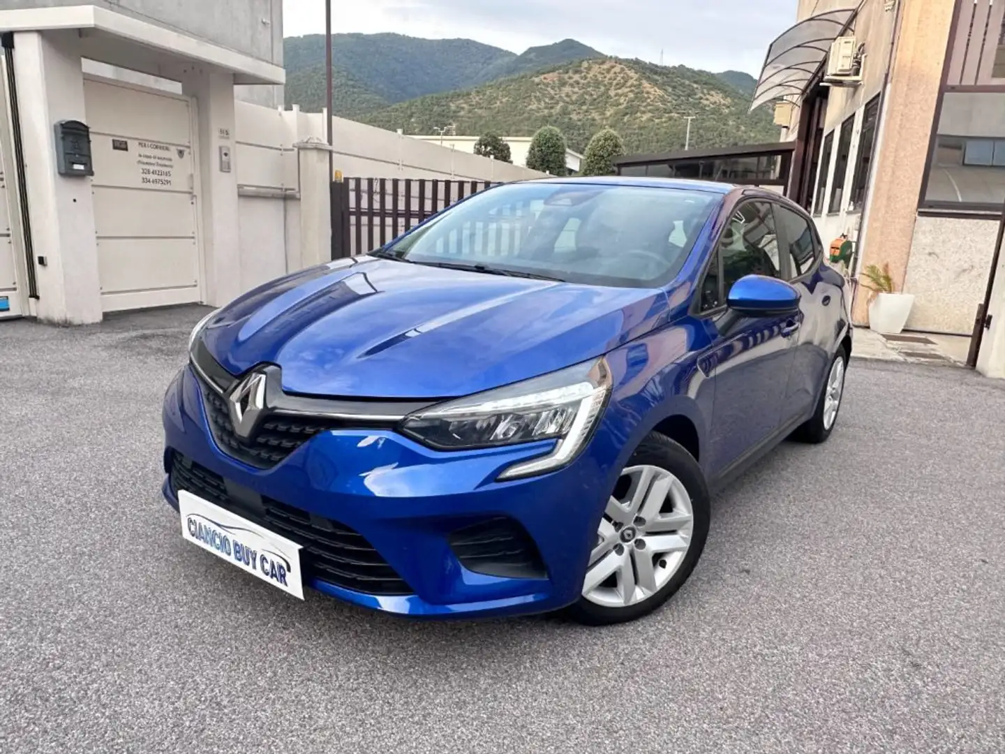 Renault Clio autocarro Full Hybrid E-Tech 5 porte Business Blau - 1