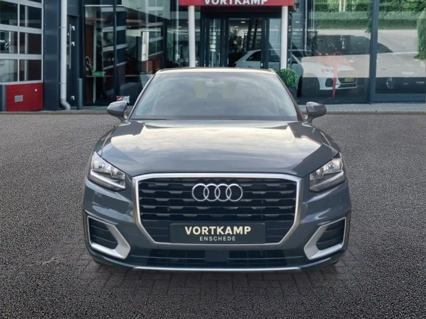 Audi Q2 30 TFSI DESIGN TREKHAAK/AIRCO/PDCACHTER Grau - 2