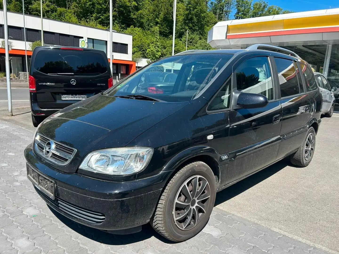 Opel Zafira A Njoy mit Style-Paket,7-Sitzer,Klimaauto Schwarz - 1