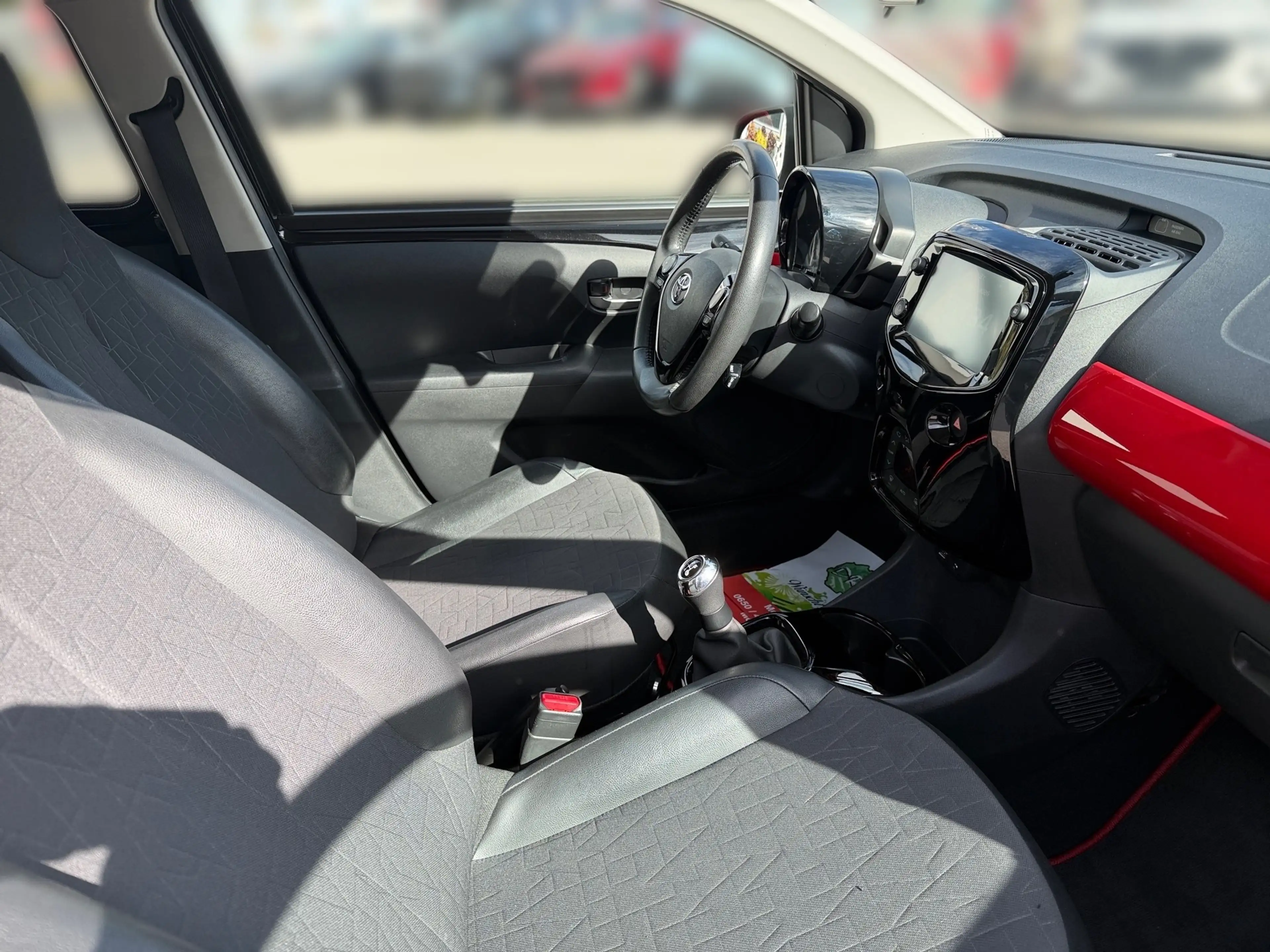 Toyota Aygo Aygo 1,0 VVT-i x-clusiv — photo 10