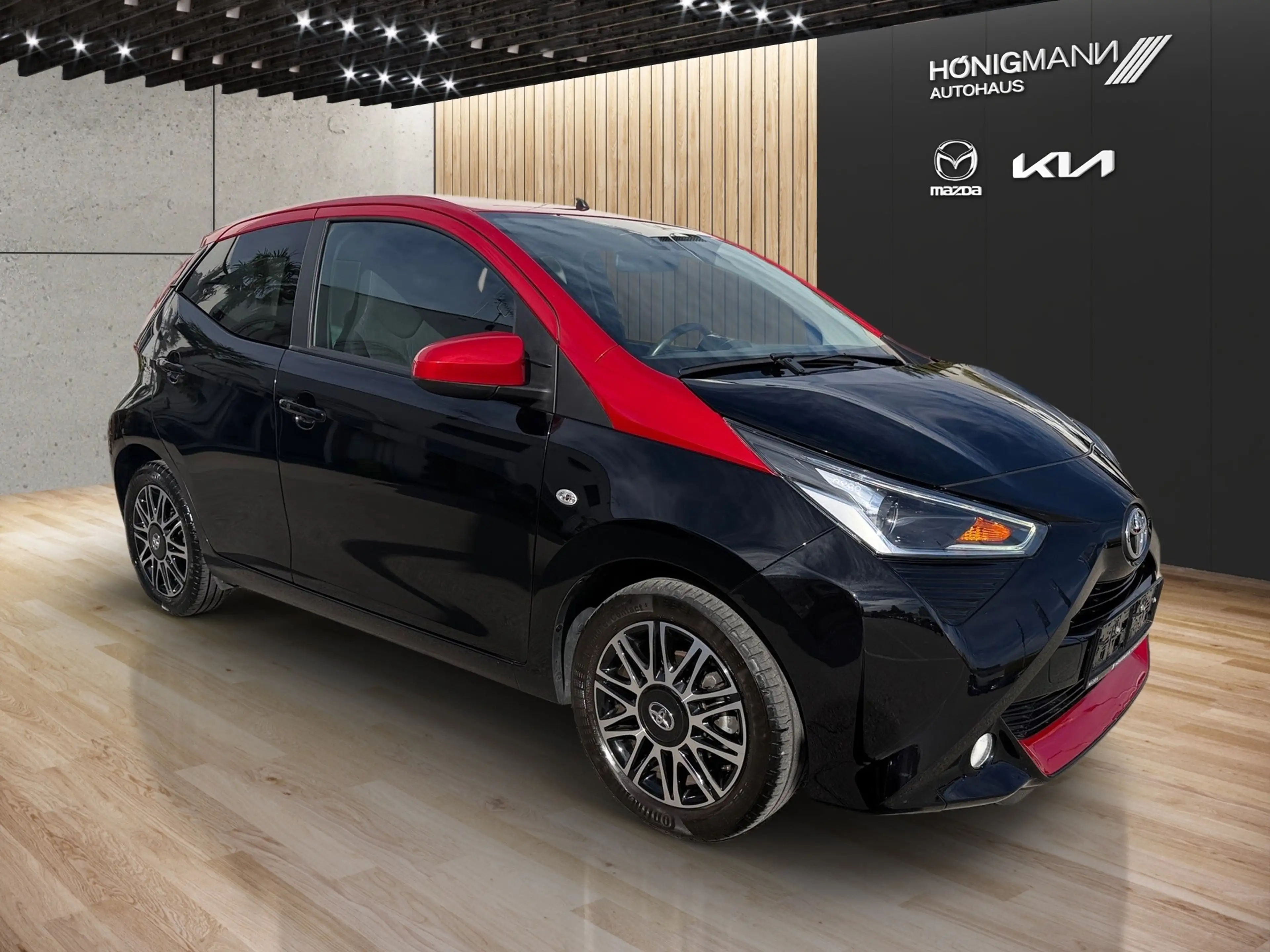 Toyota Aygo Aygo 1,0 VVT-i x-clusiv — photo 7