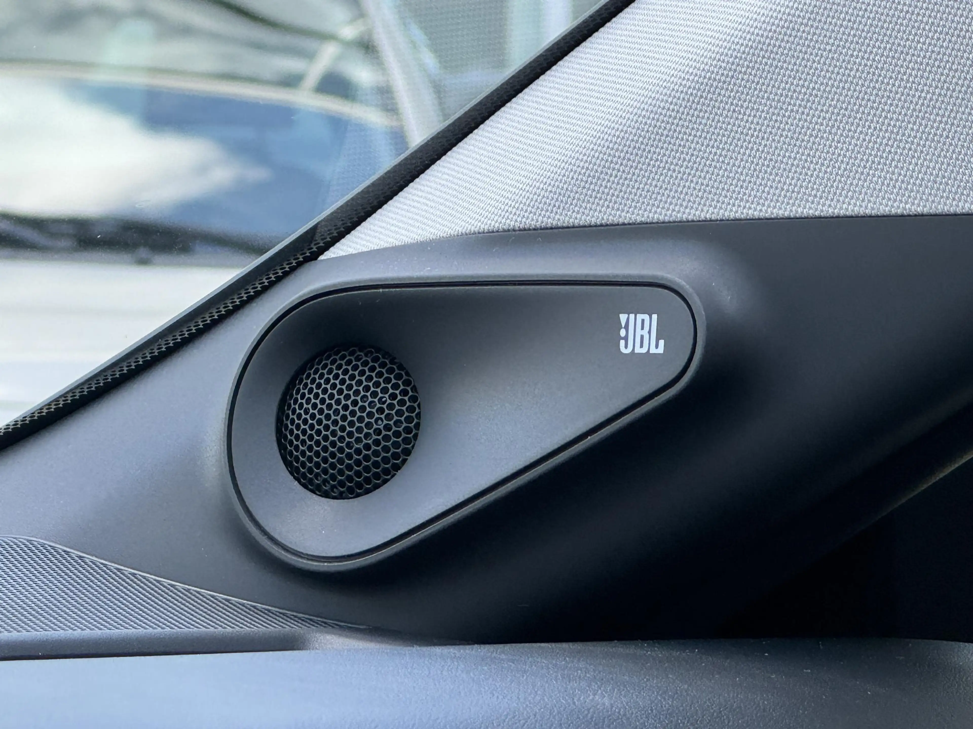 Toyota Mirai Dynamic WATERSTOFAUTO KEYLESS JBL-AUDIO STOELVERW — photo 28
