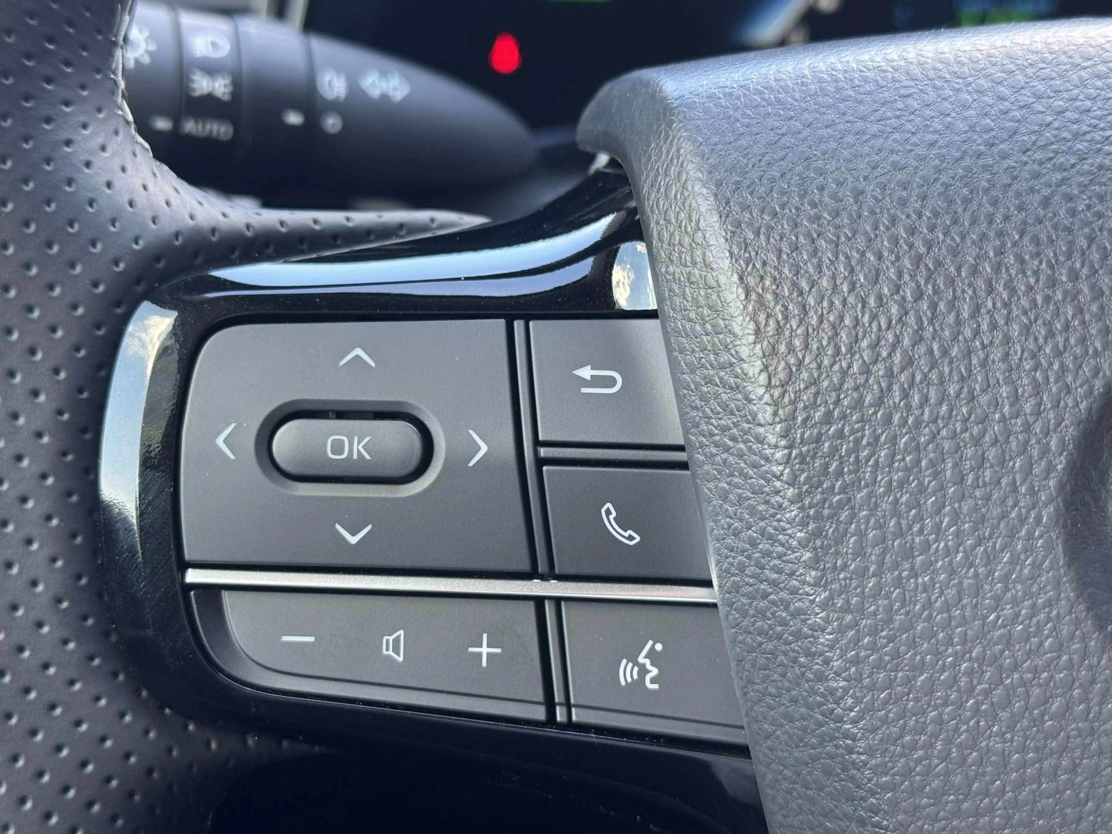 Toyota Mirai Dynamic WATERSTOFAUTO KEYLESS JBL-AUDIO STOELVERW — photo 19