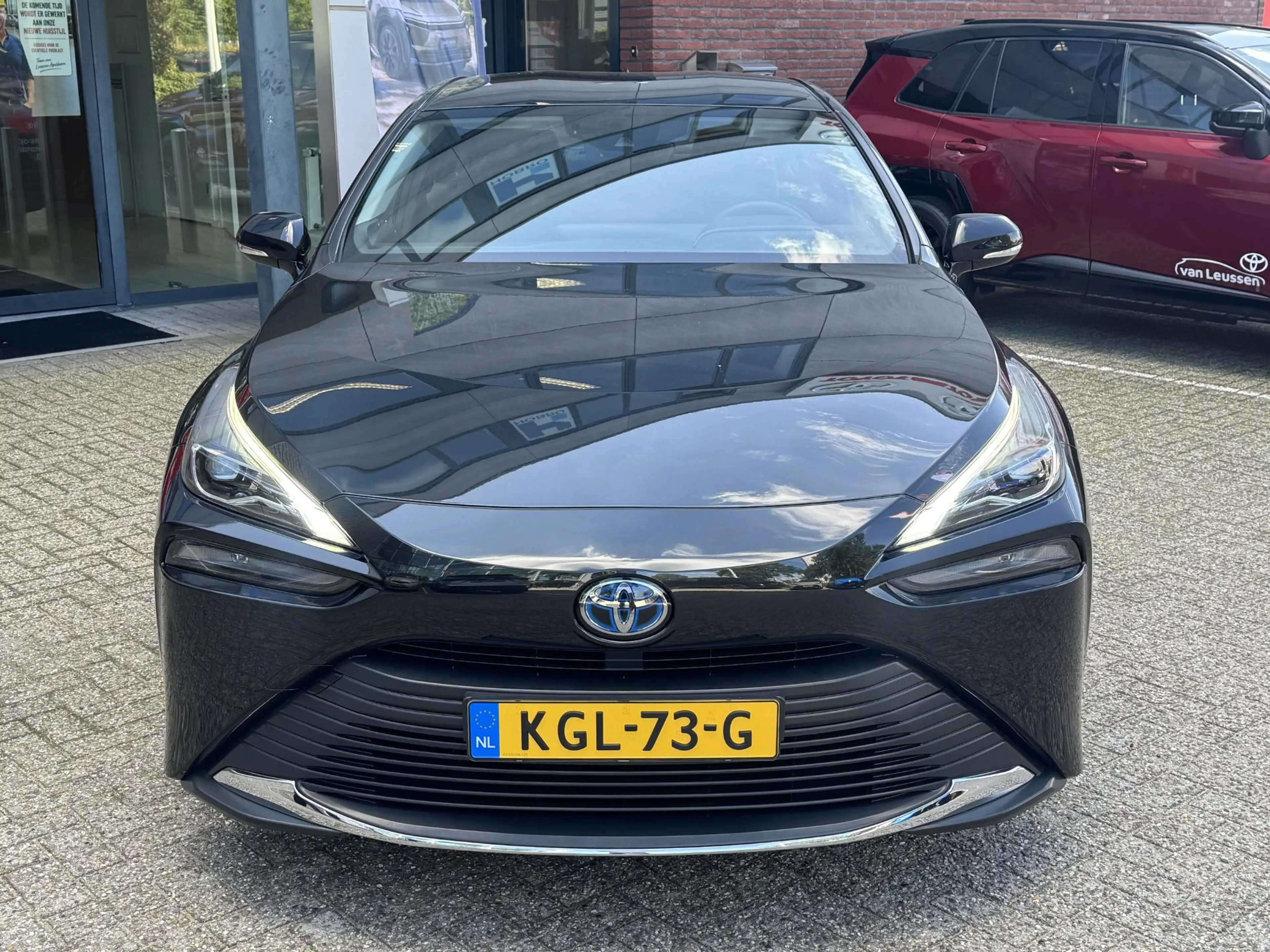 Toyota Mirai Dynamic WATERSTOFAUTO KEYLESS JBL-AUDIO STOELVERW — photo 6
