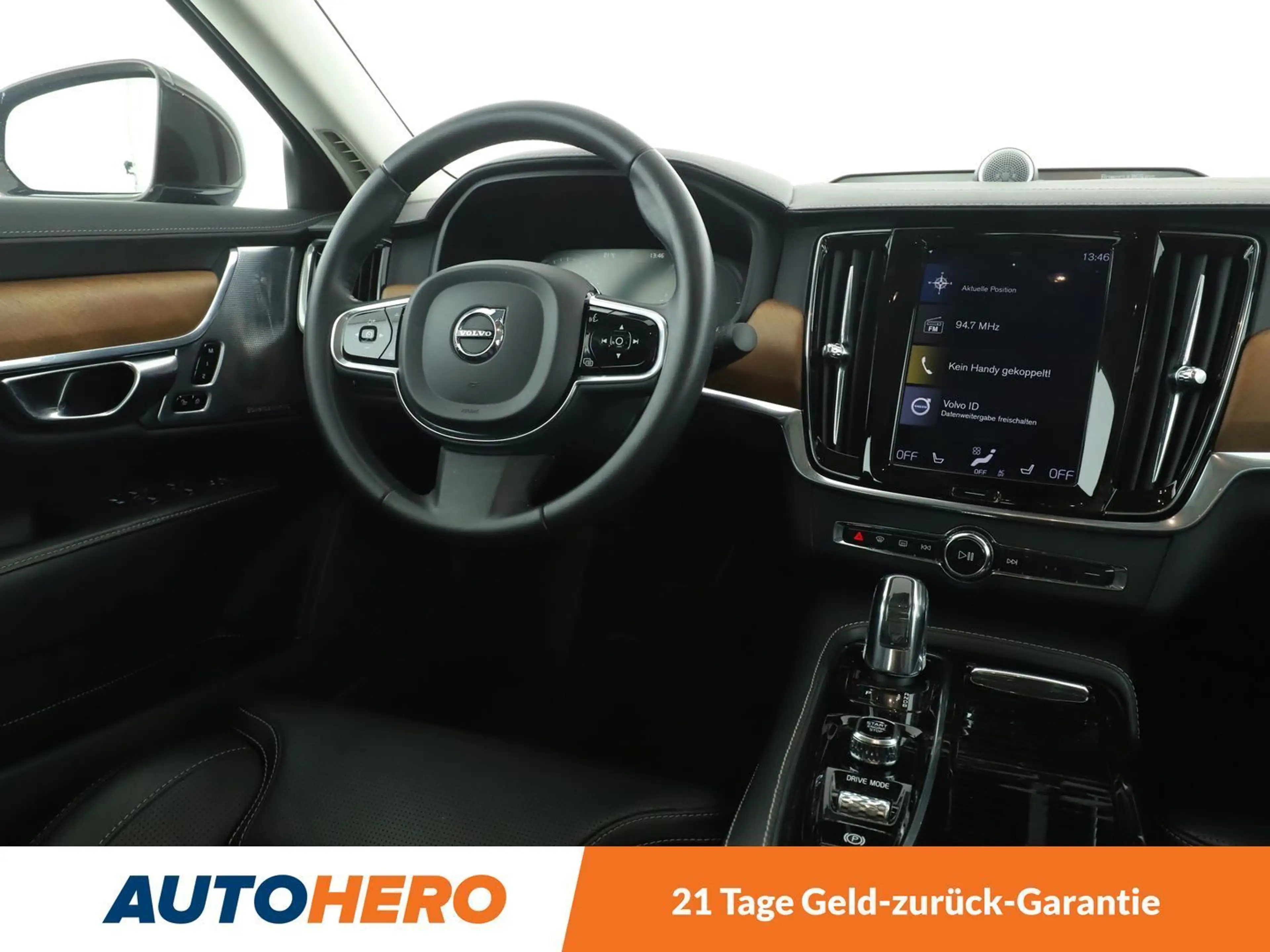 Volvo S90 2.0 T8 Plug-in Hybrid Inscription AWD Aut.*CAM* — photo 13