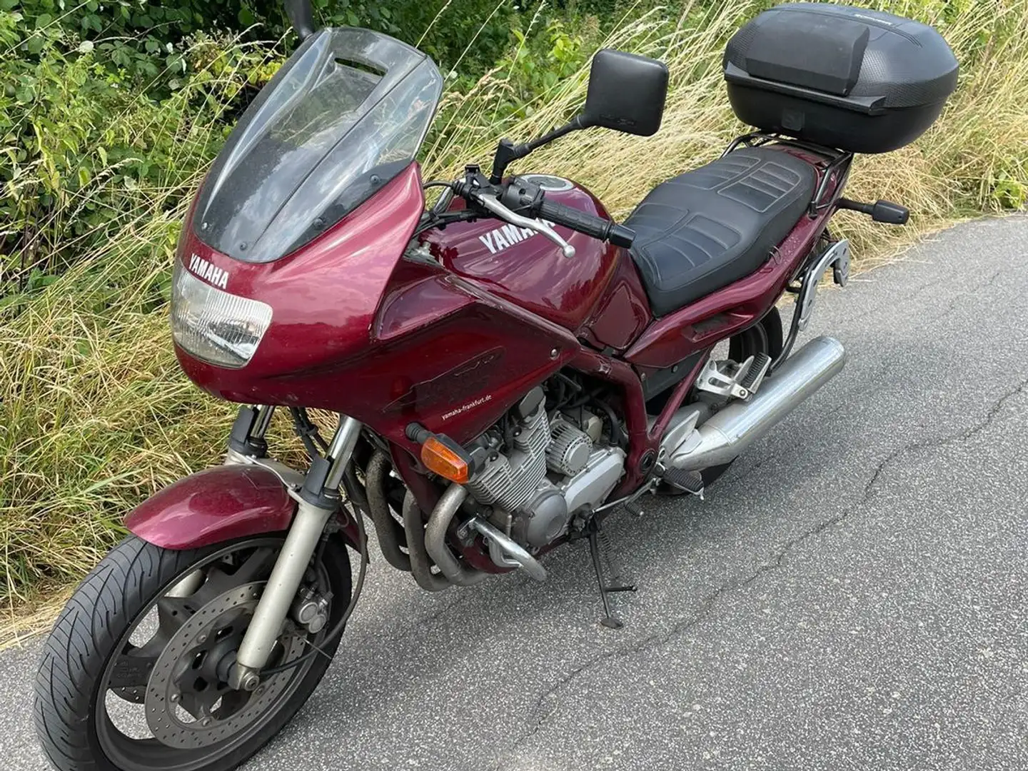 Yamaha XJ 900 Czerwony - 1
