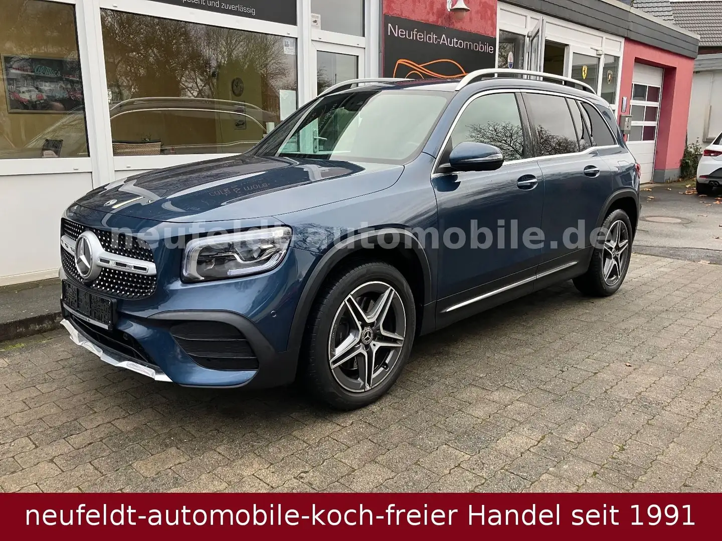 Mercedes-Benz GLB 250 4Matic-AMG Line-Multibeam-Burmester Blau - 1