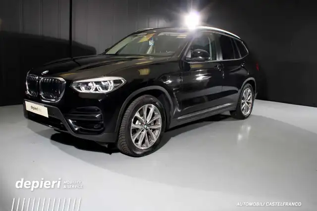 BMW X3 xDrive30e Business Advantage -PHEV