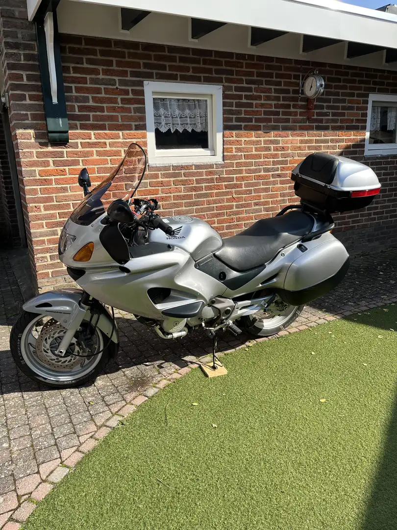 Honda Deauville NT650V Plateado - 1