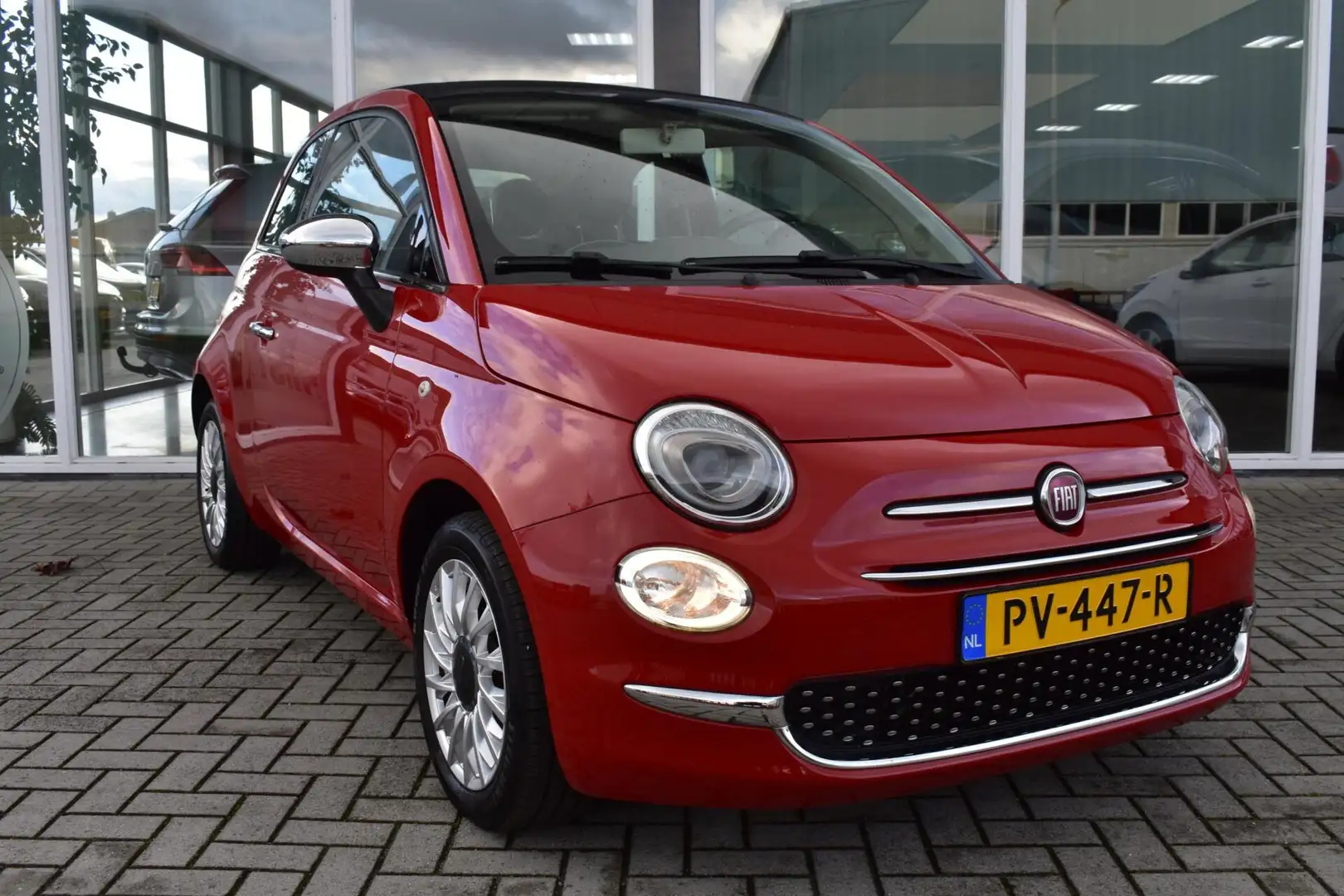 Fiat 500C 0.9 TwinAir Turbo Lounge|Cruise control|Airco| Rood - 2