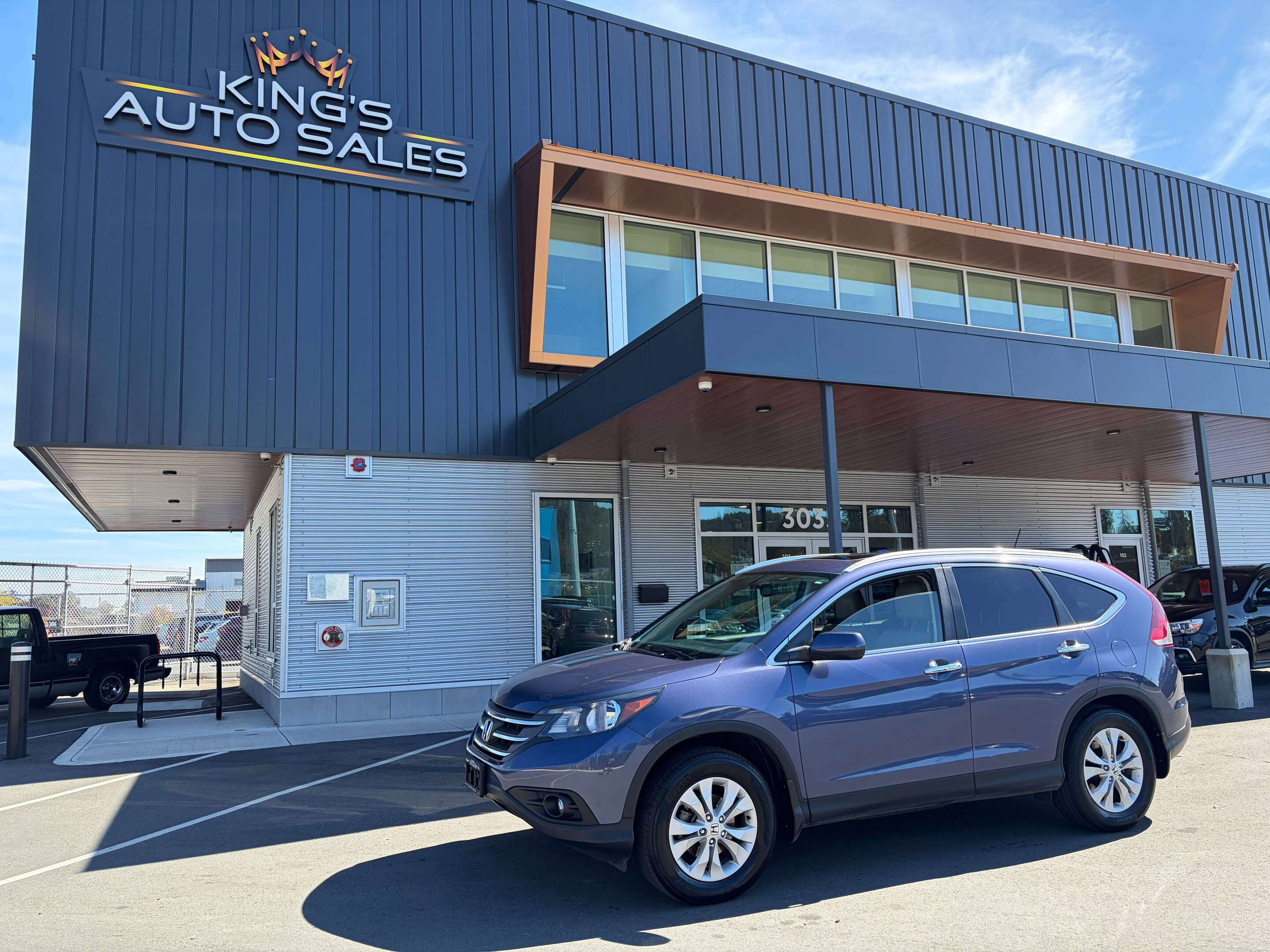 Blue 2014 Honda CR-V SUV / Crossover  5-Speed Automatic