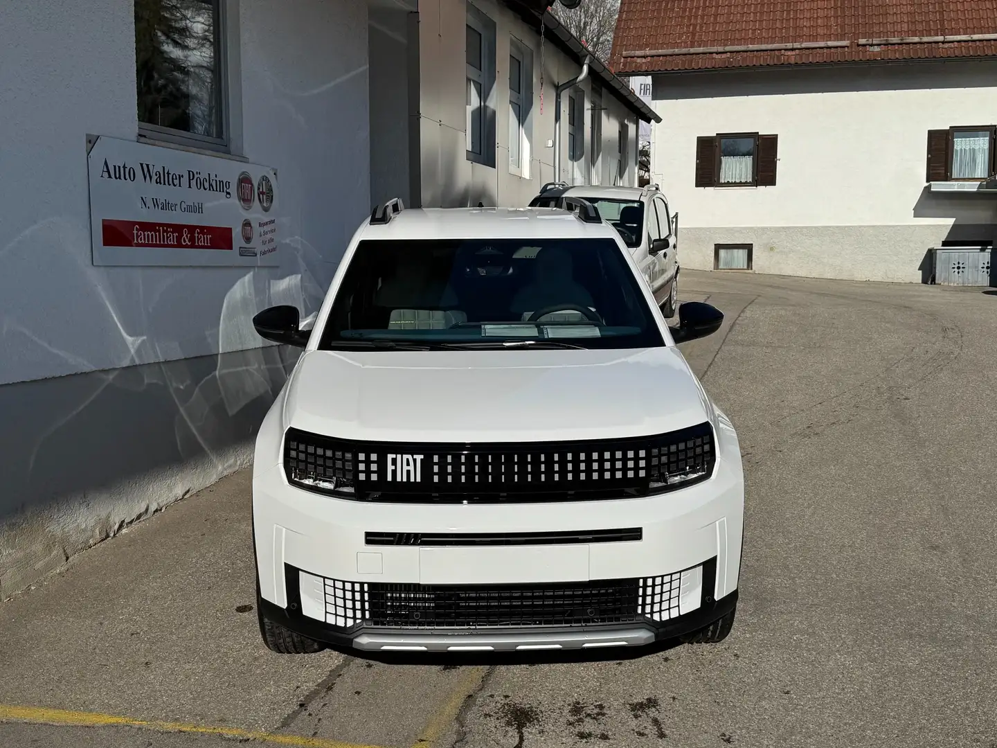 Fiat Grande Panda 1.2 Hybrid La Prima, LED, Klimaaut., Winterpaket Weiß - 2